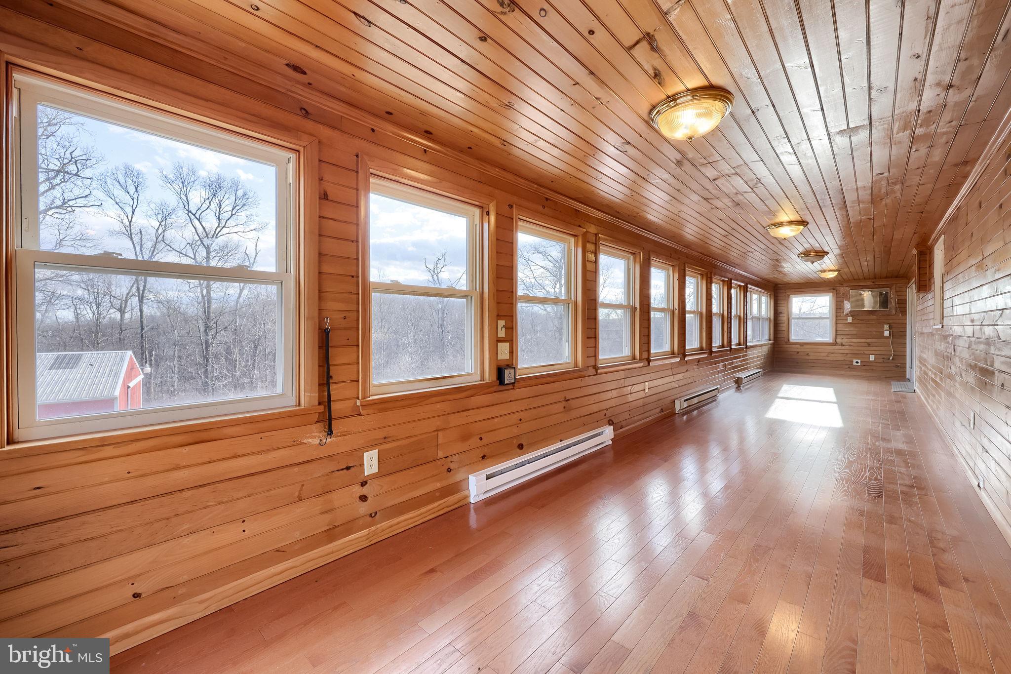 EAST HOPEWELL TWP - Residential