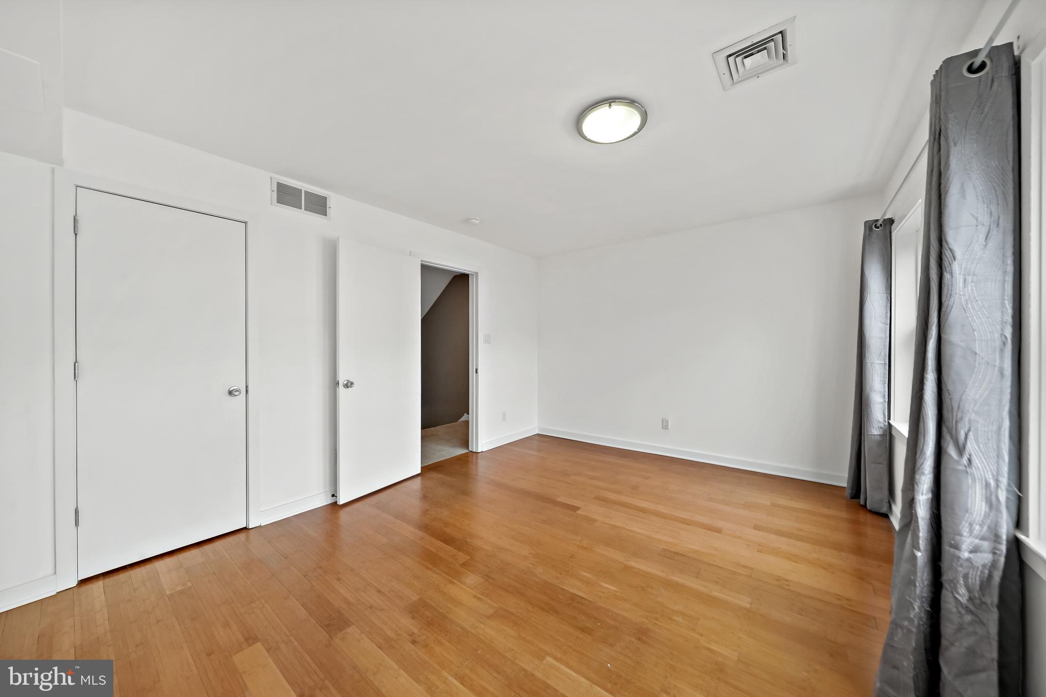 MANAYUNK - Residential