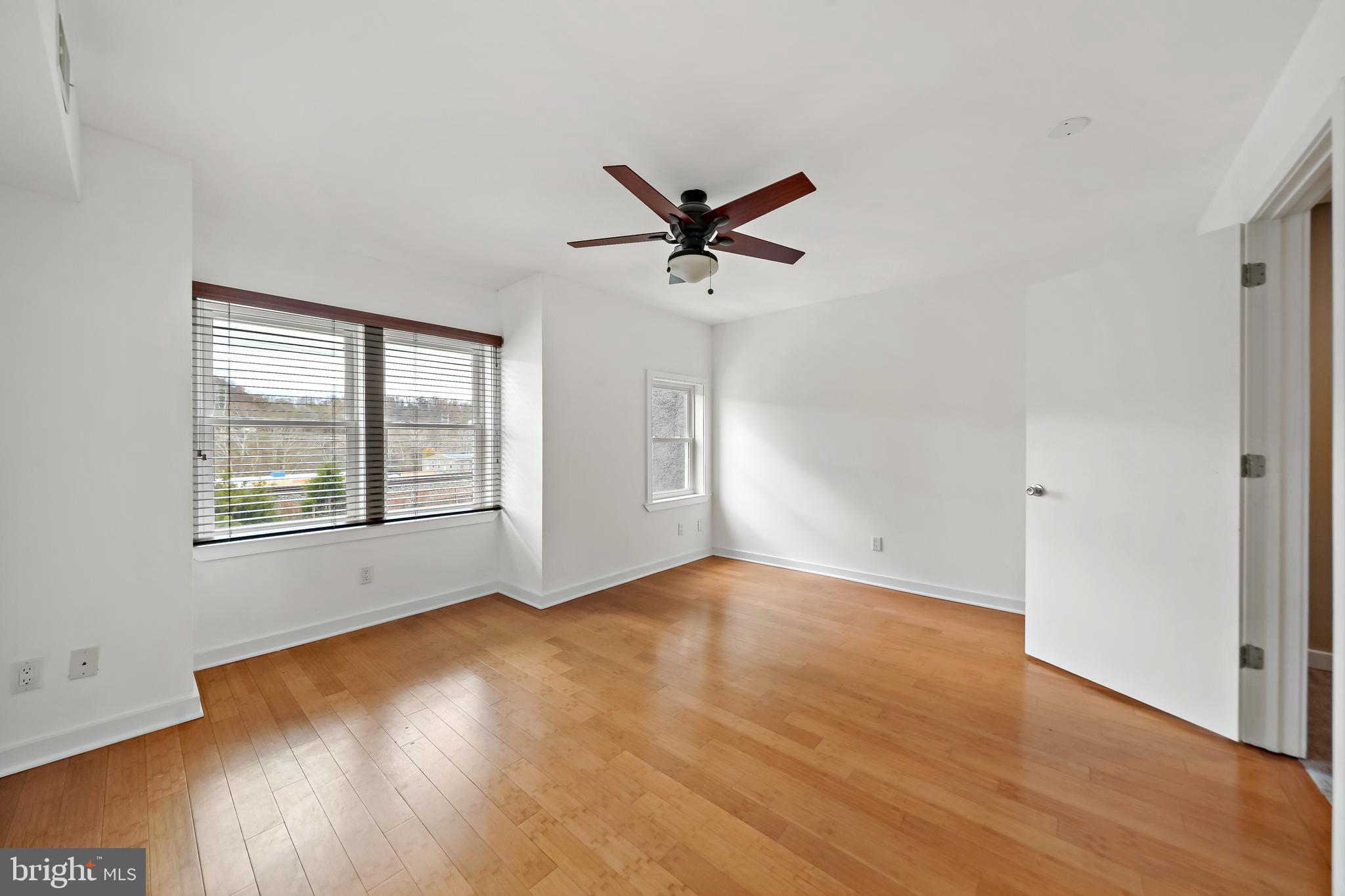 MANAYUNK - Residential