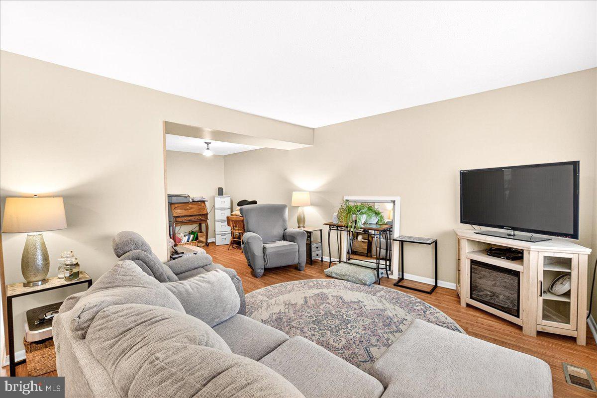 DISCOVERY - Residential