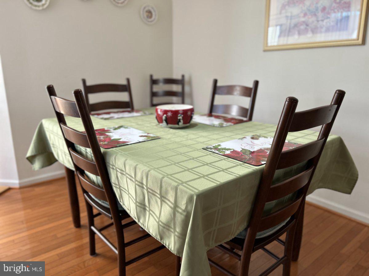 LAKELAND PLACE - Residential