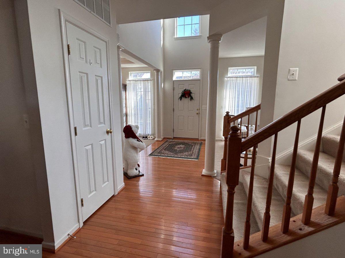 LAKELAND PLACE - Residential