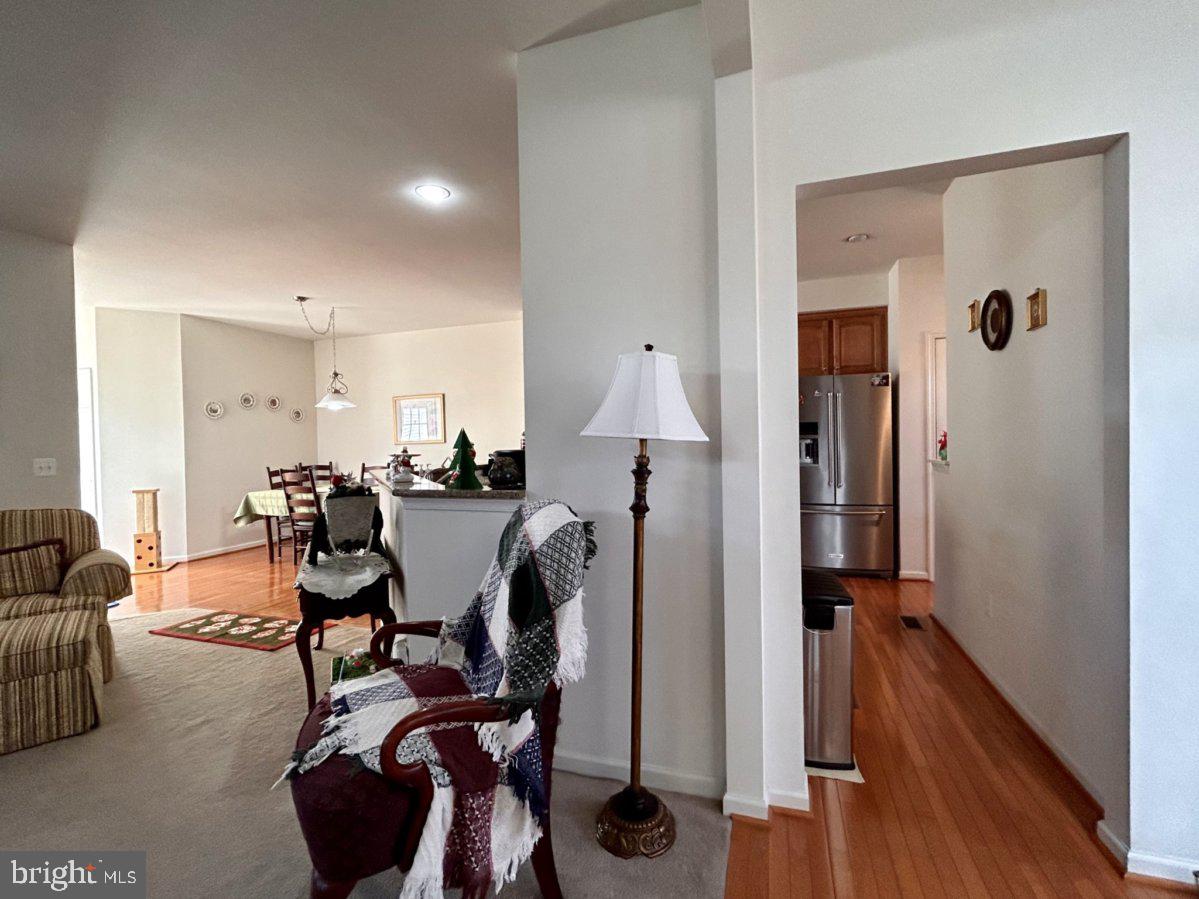 LAKELAND PLACE - Residential