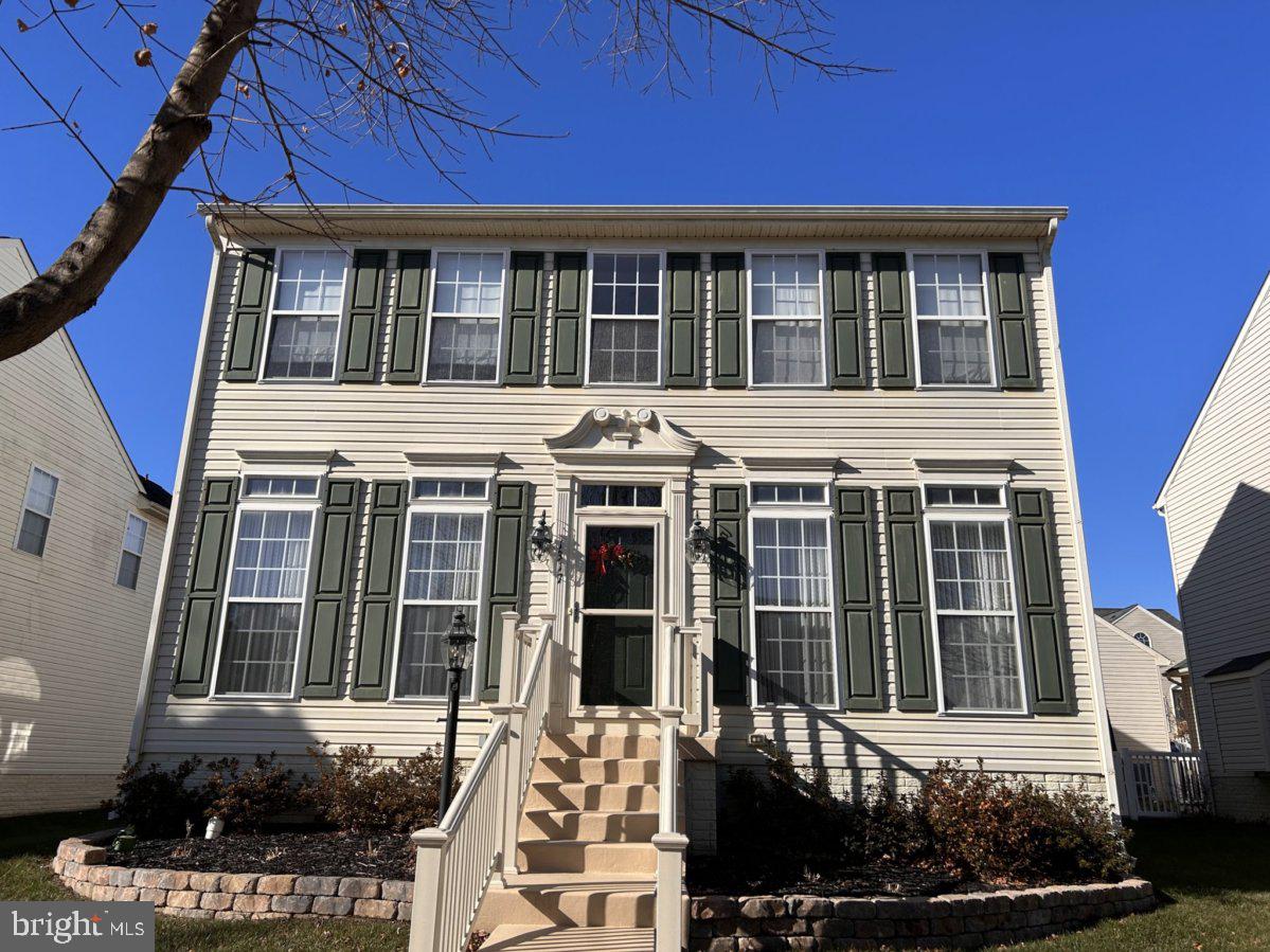 LAKELAND PLACE - Residential