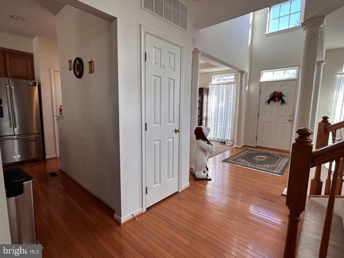 LAKELAND PLACE - Residential