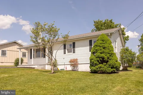 107 Hilltop Terrace, Winchester, VA 22602 - #: VAFV2033830