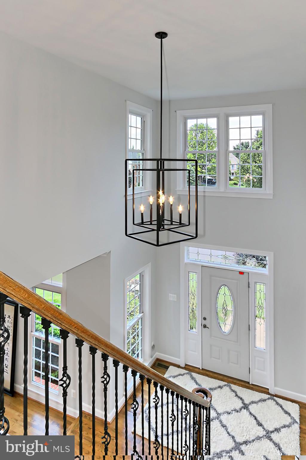 MEADOW HALL - Residential