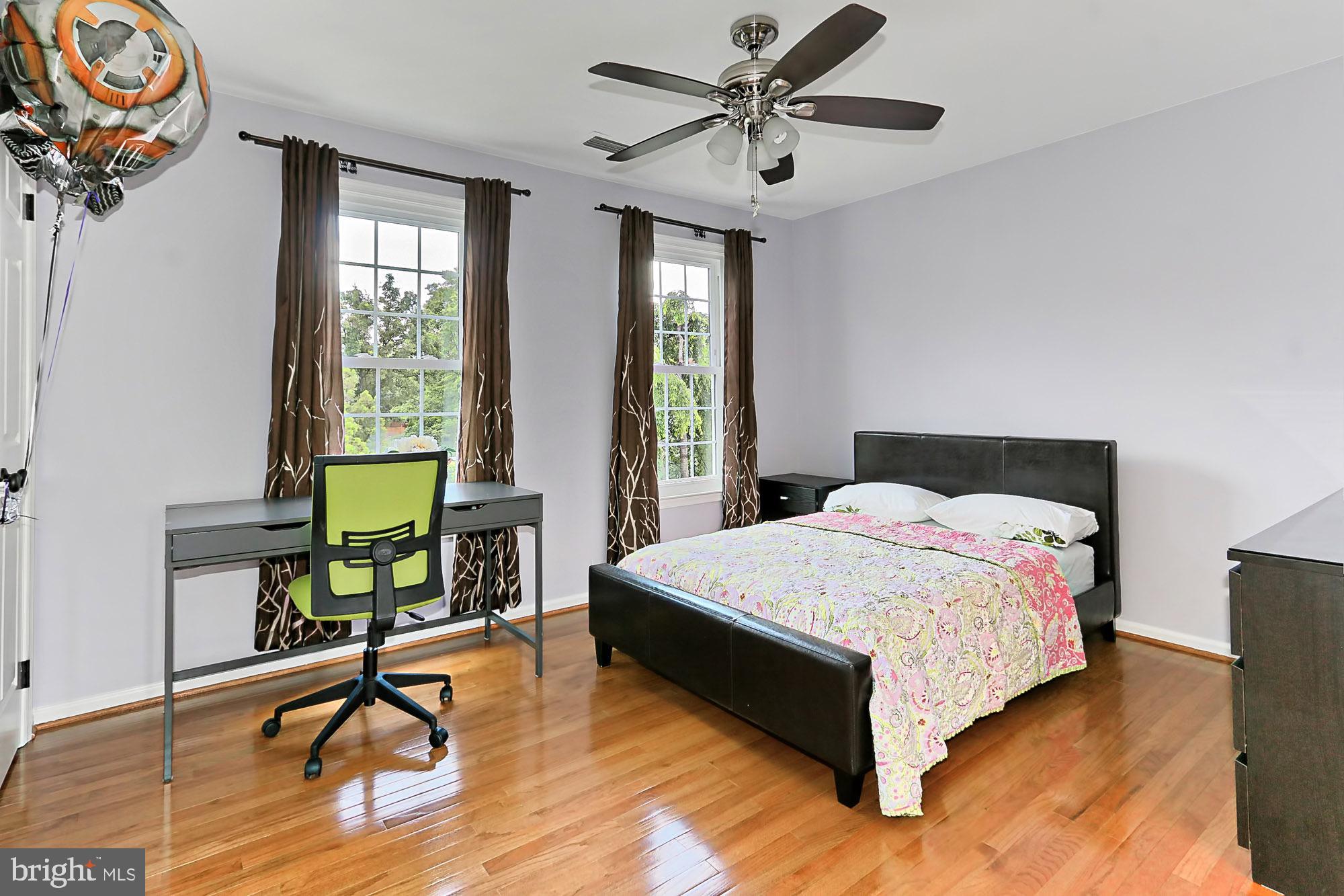 MEADOW HALL - Residential