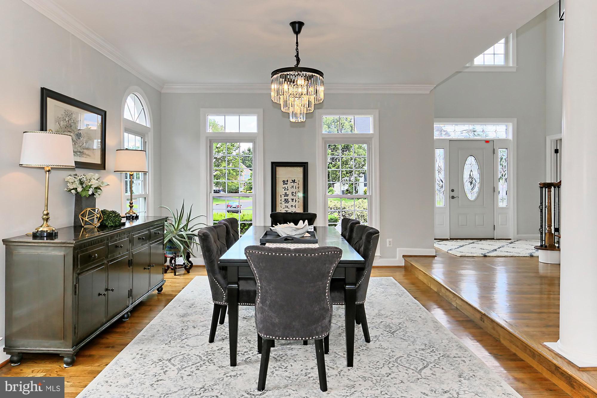 MEADOW HALL - Residential