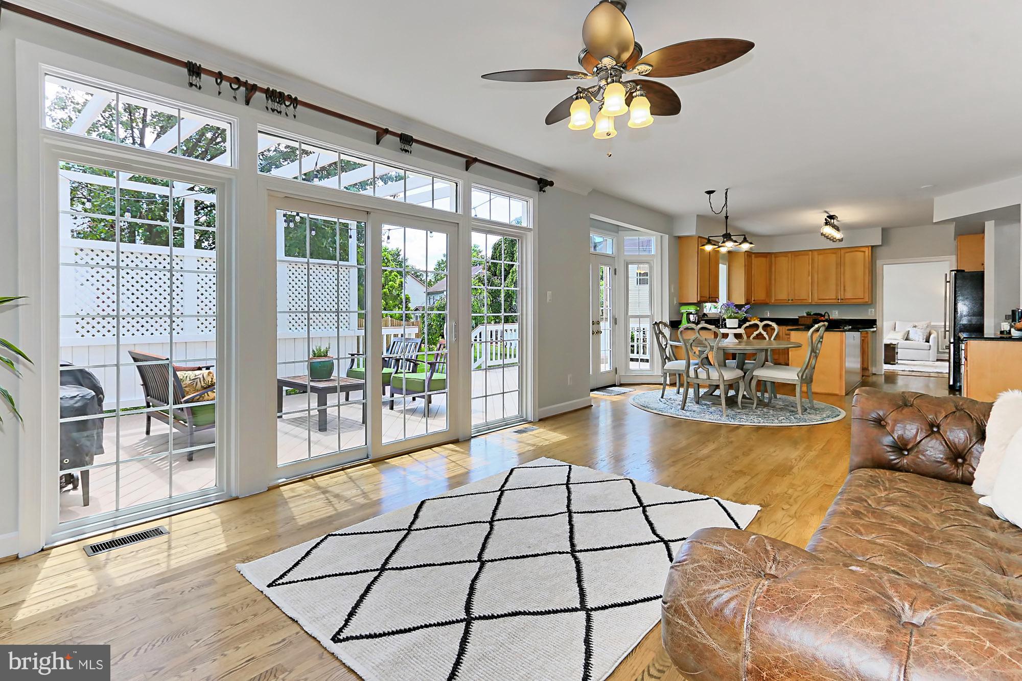 MEADOW HALL - Residential