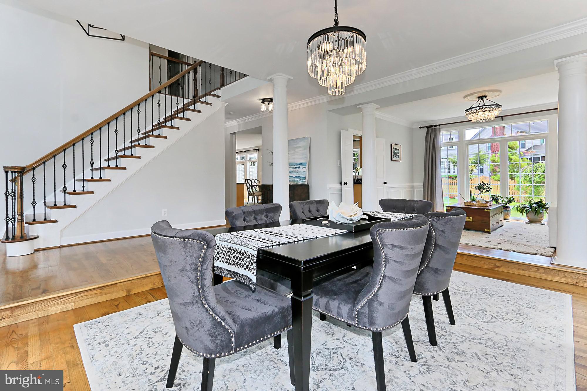 MEADOW HALL - Residential