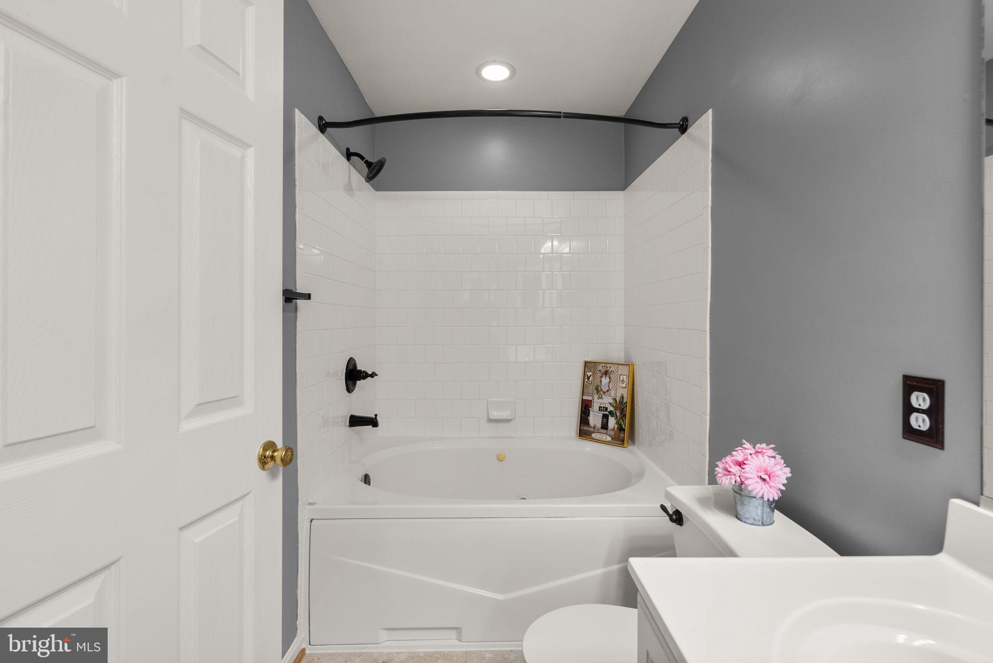 THE SANCTUARY - Residential