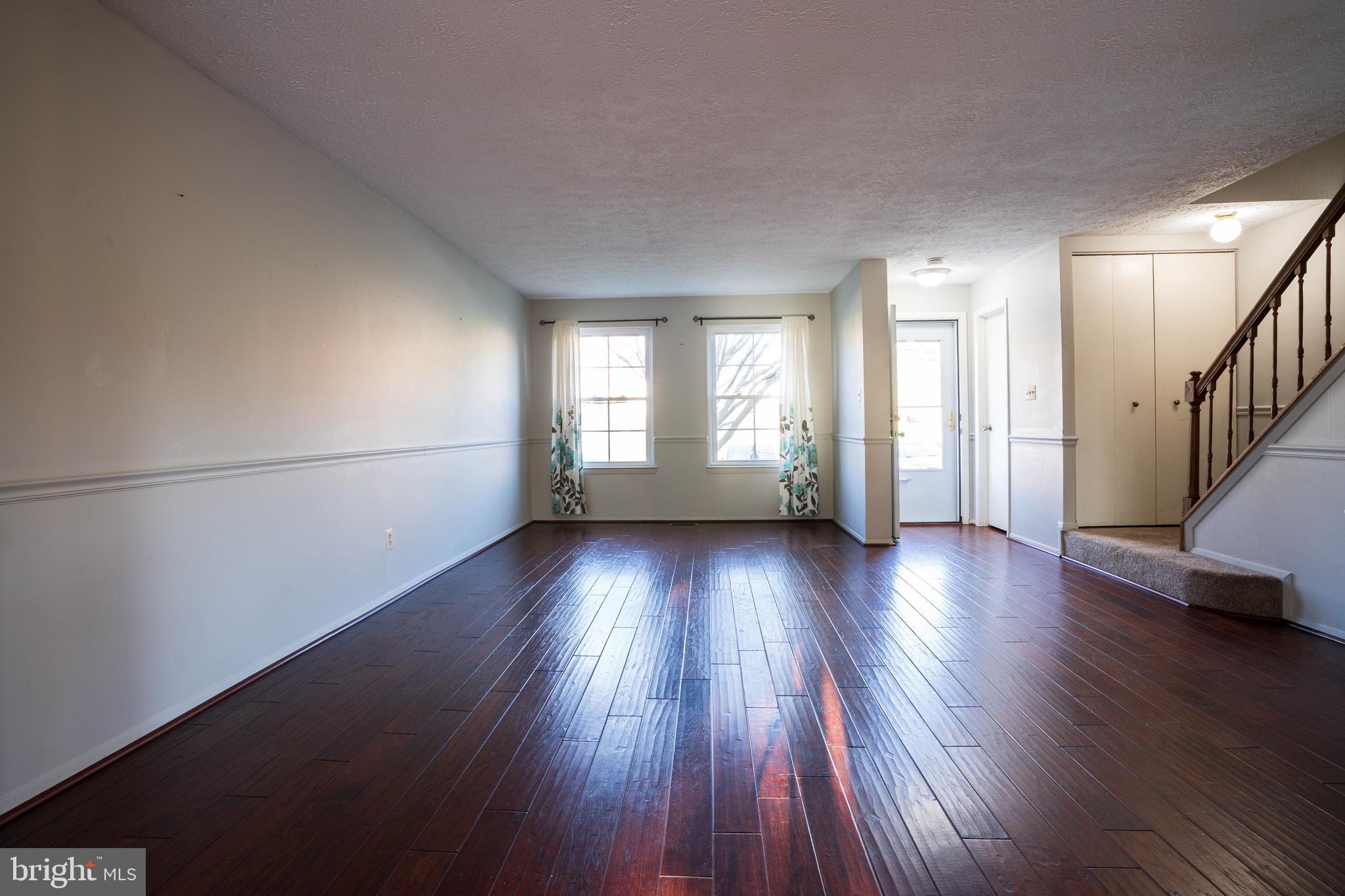 OAKHURST - Residential