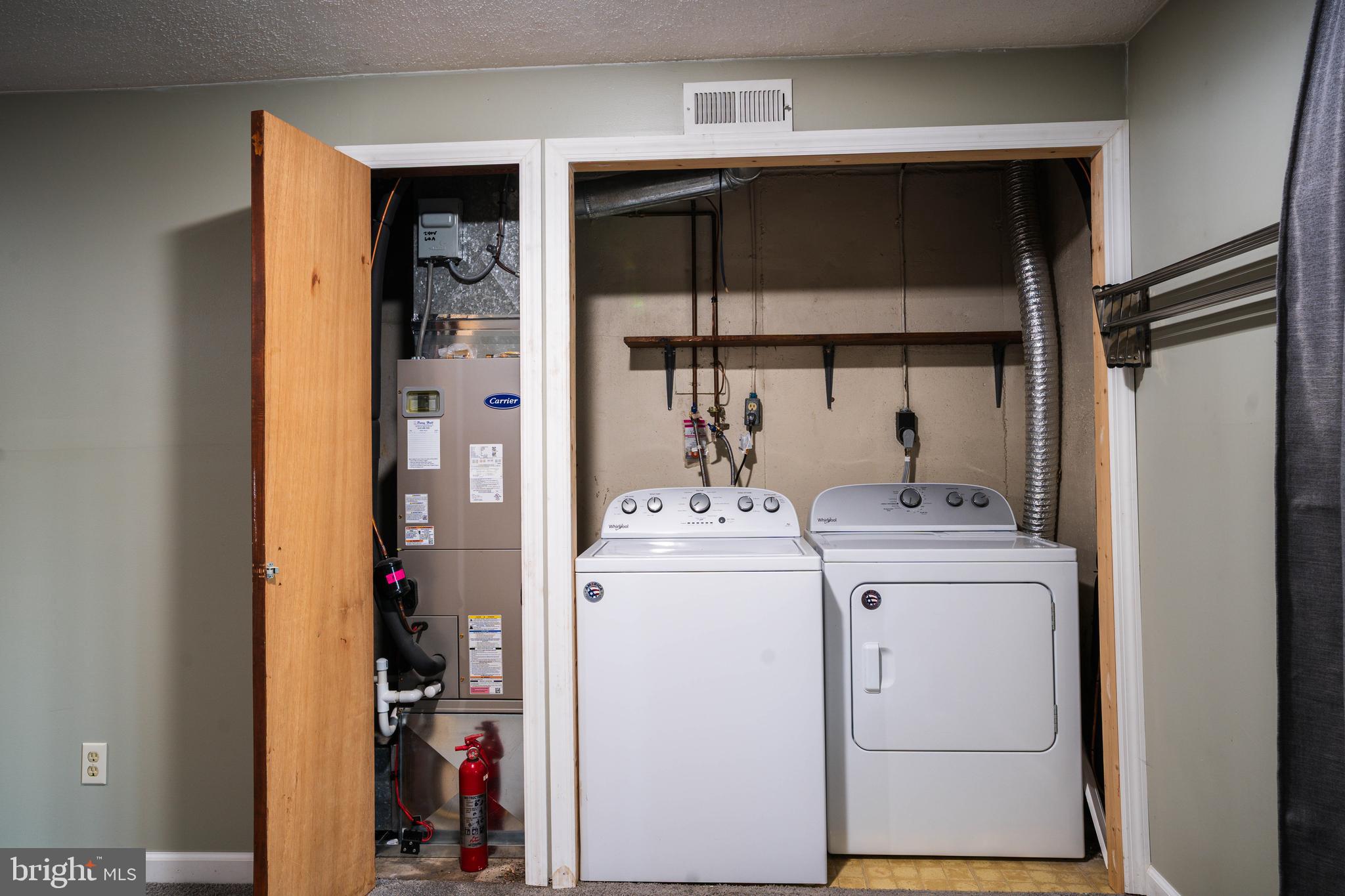 OAKHURST - Residential