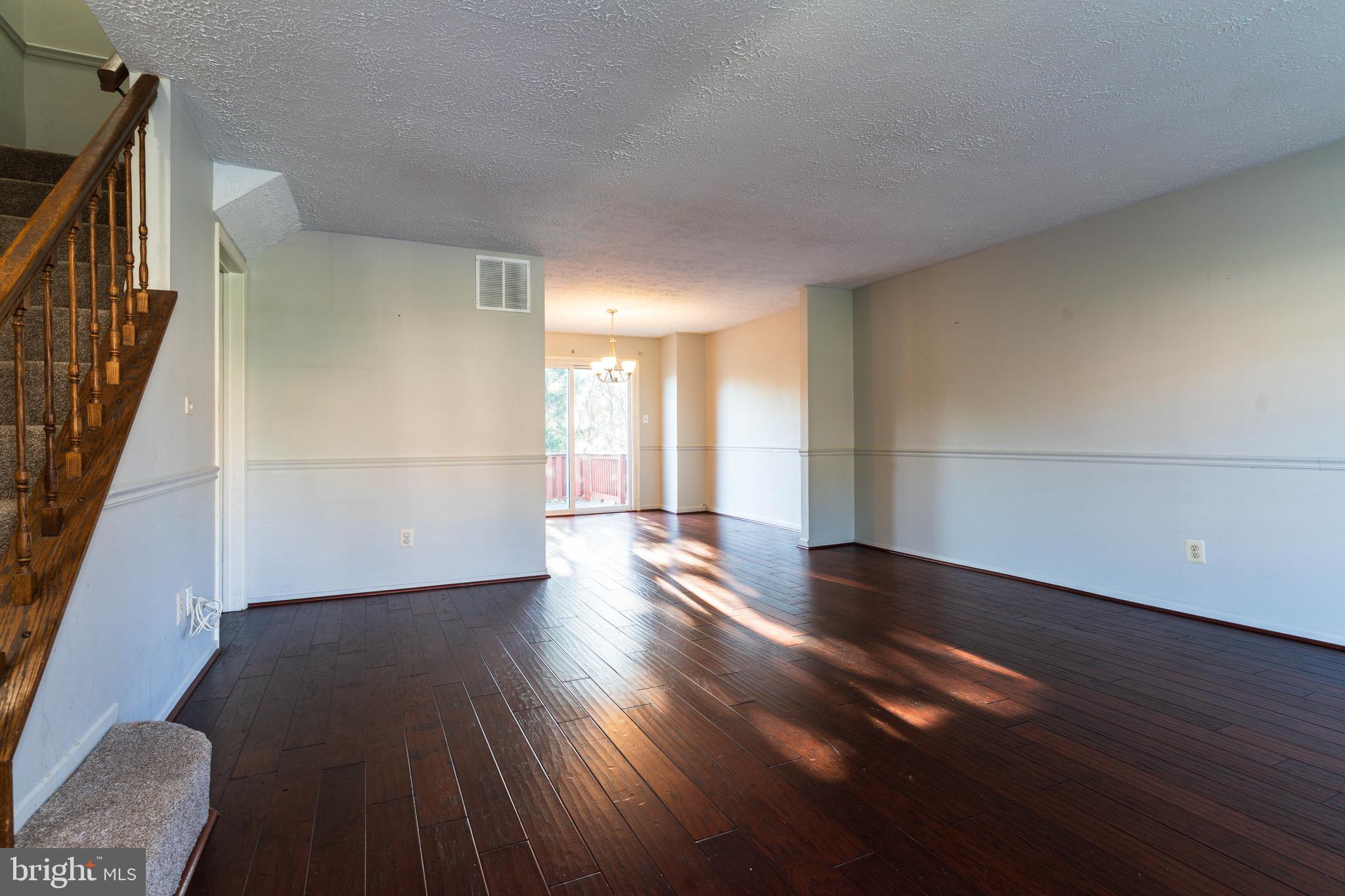 OAKHURST - Residential