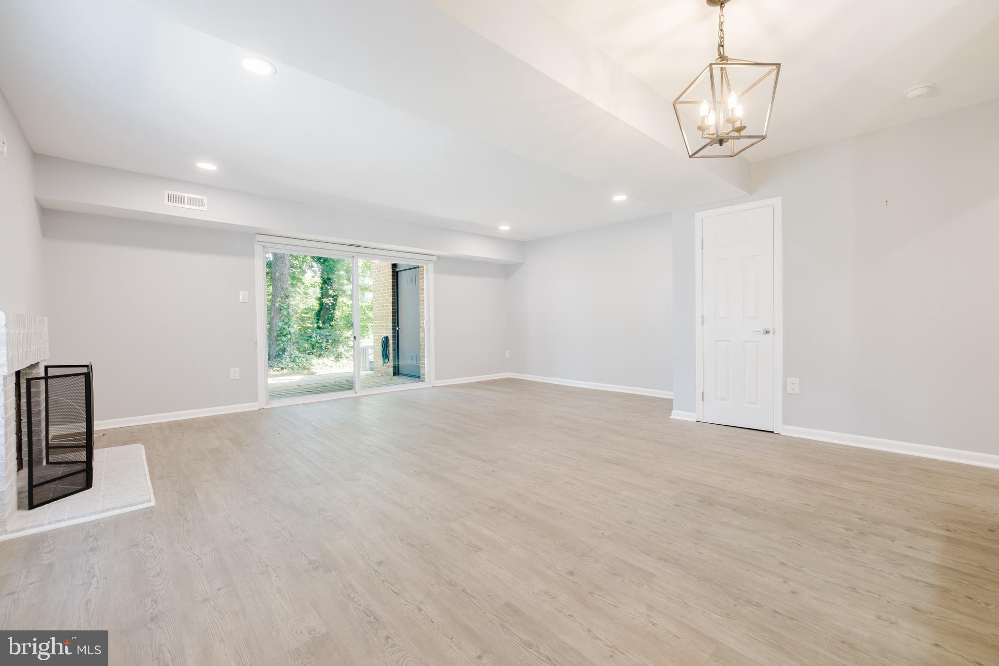 STILLPOND - Residential Lease