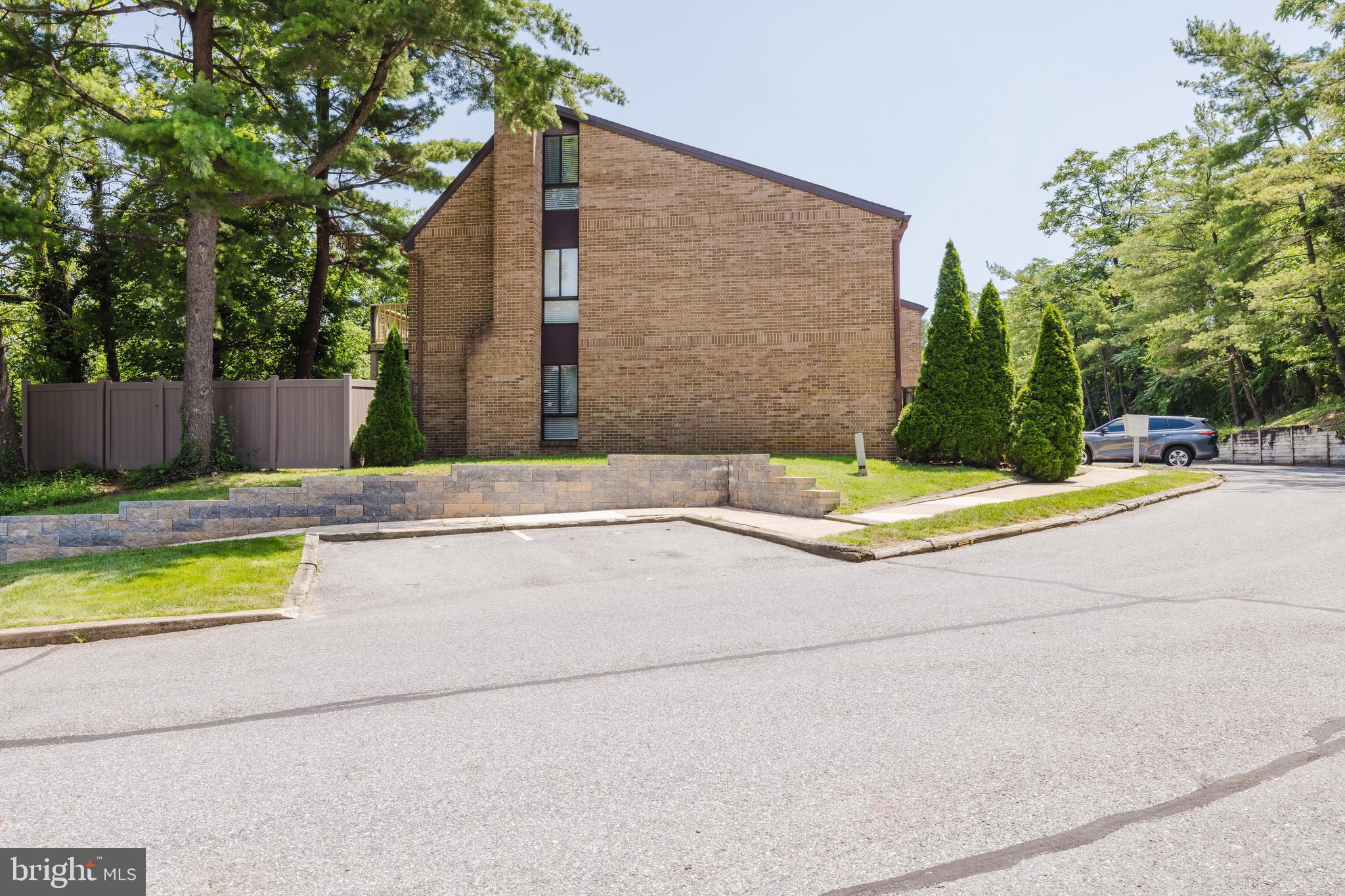 STILLPOND - Residential Lease