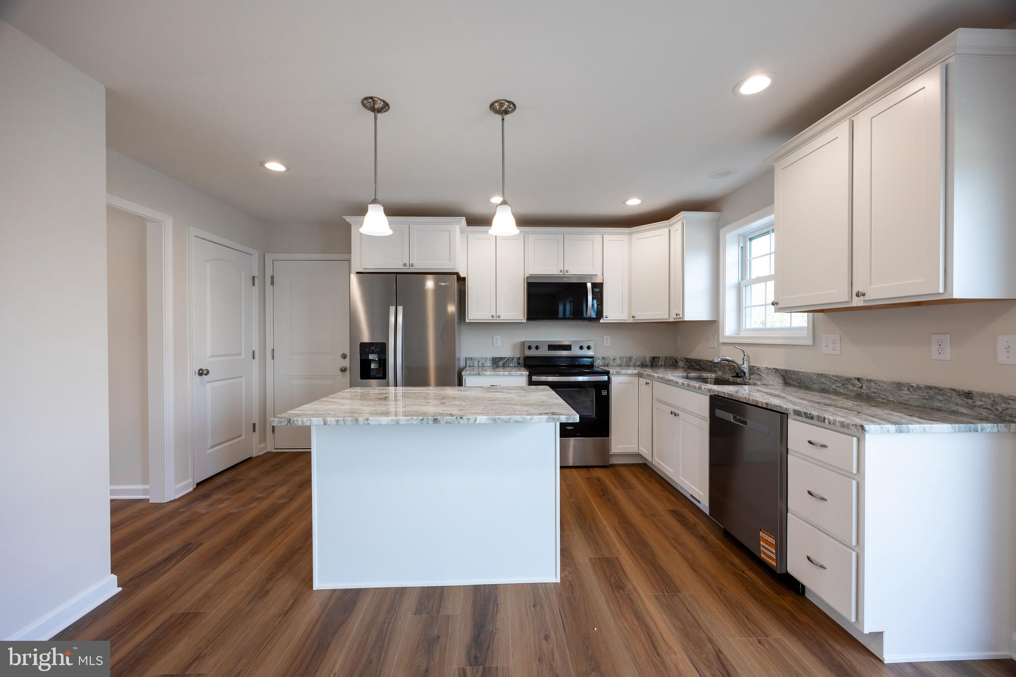 PRENTISS POINT - Residential