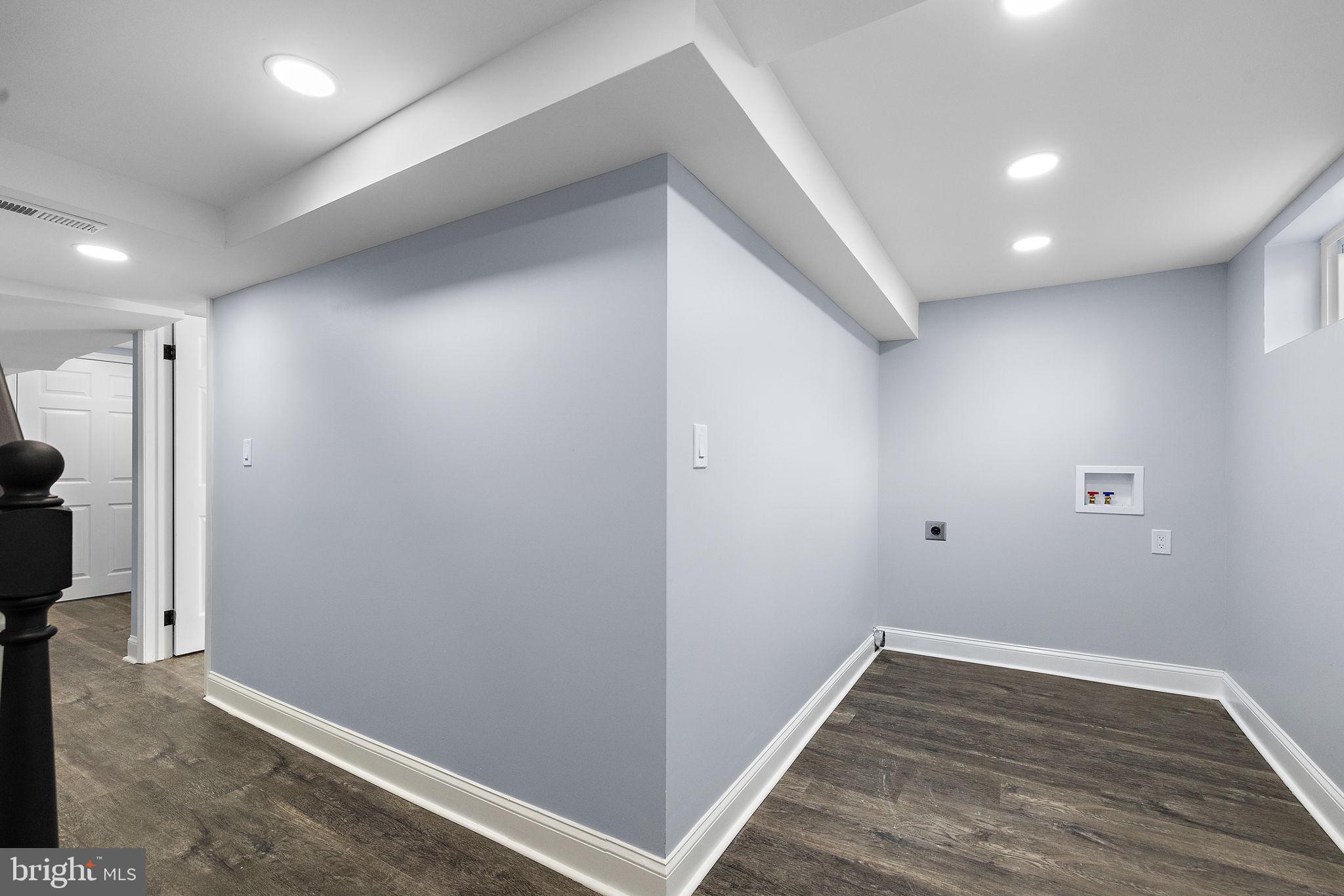 BROOKHAVEN - Residential