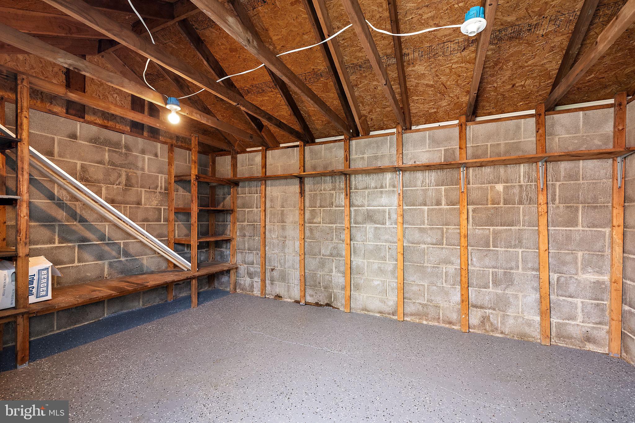 BROOKHAVEN - Residential