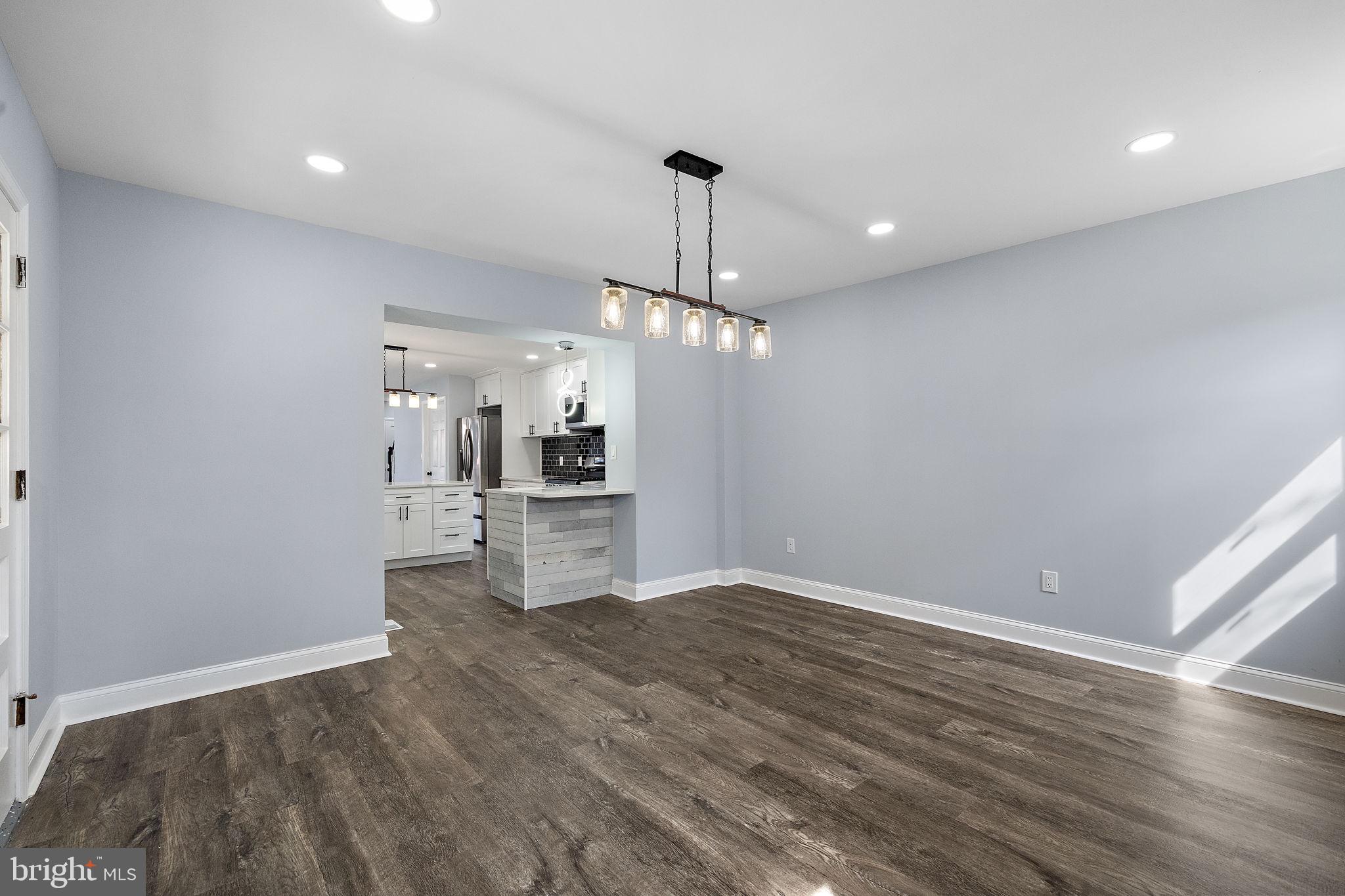 BROOKHAVEN - Residential