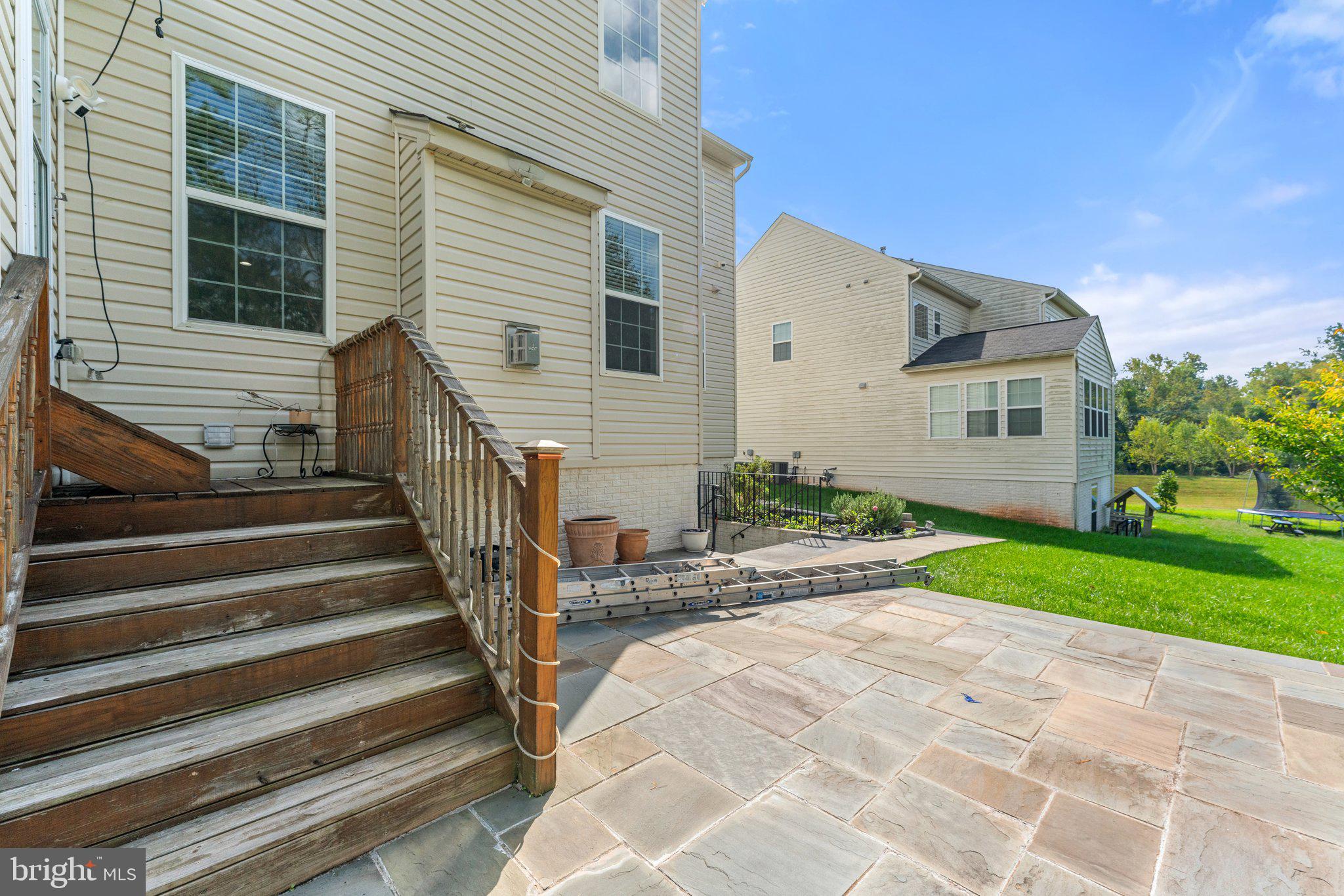 STONE CREST - Residential