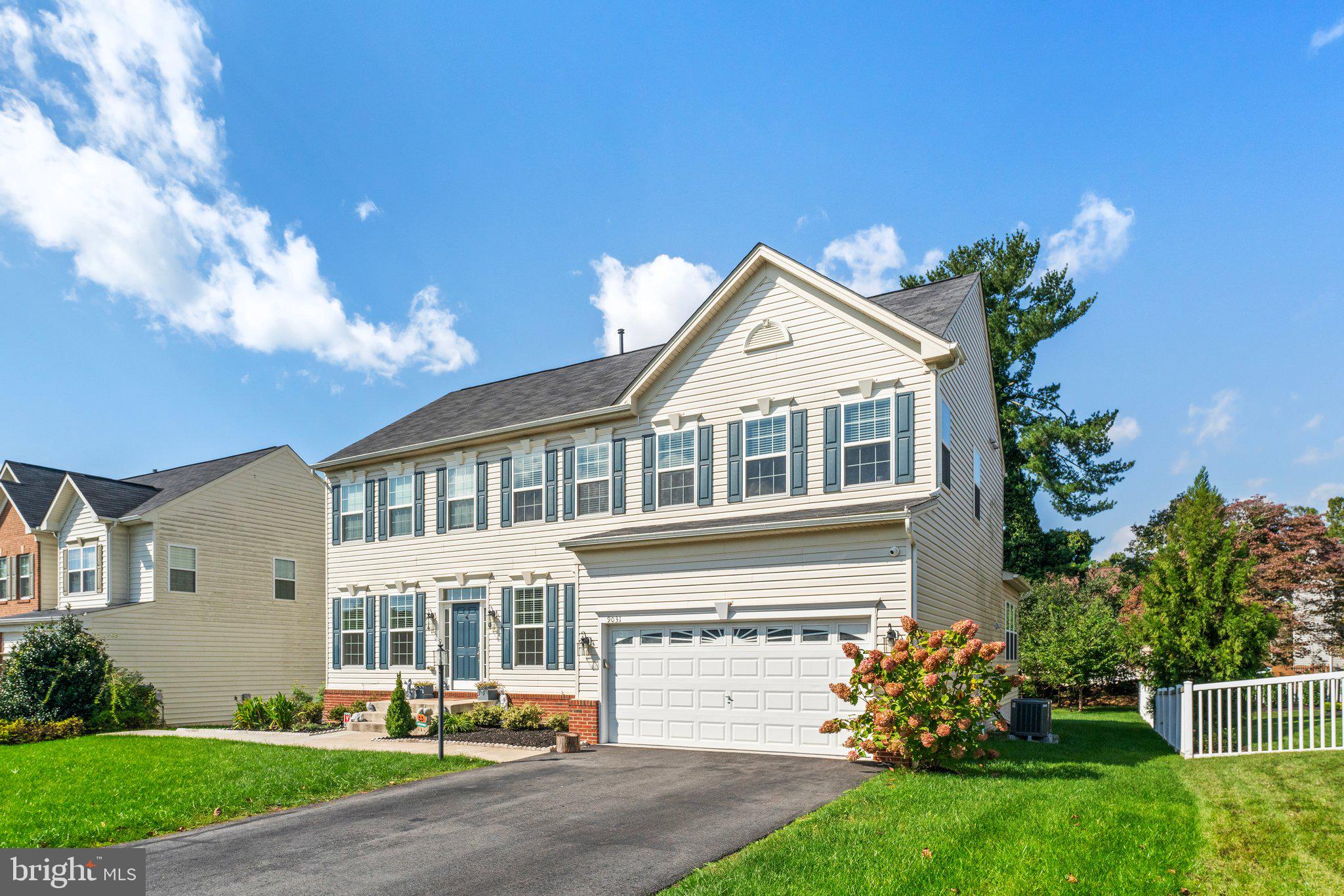 STONE CREST - Residential