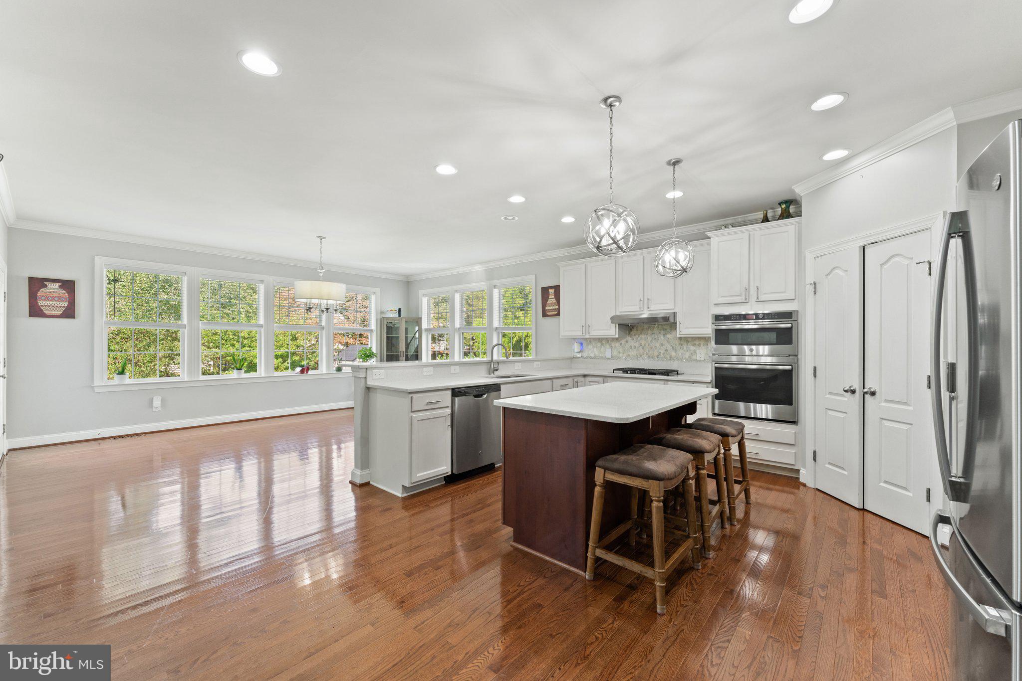 STONE CREST - Residential