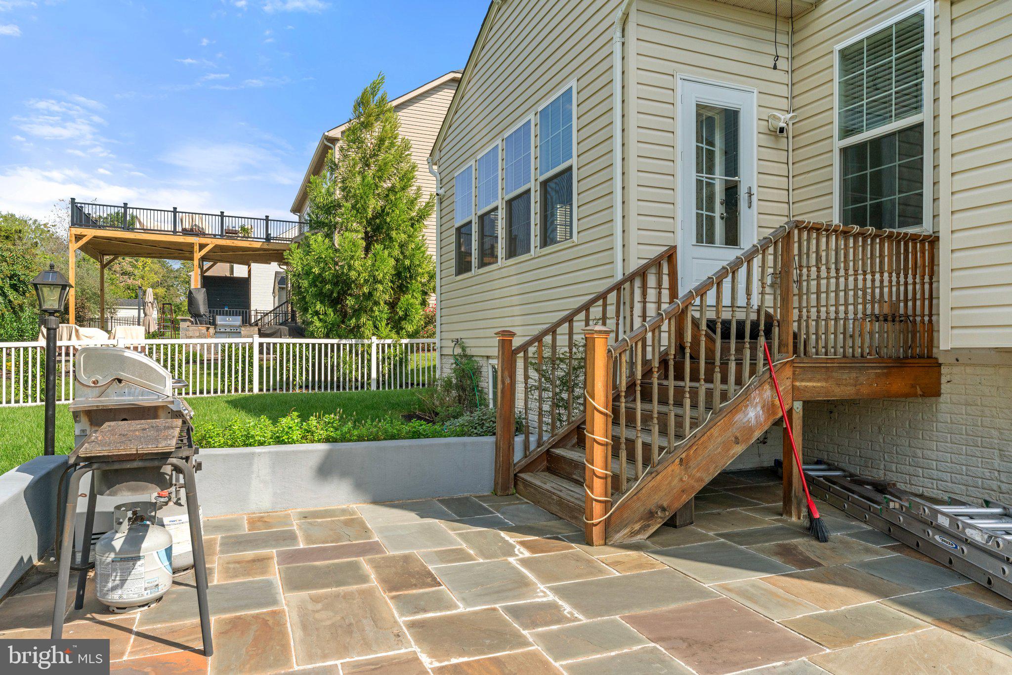 STONE CREST - Residential