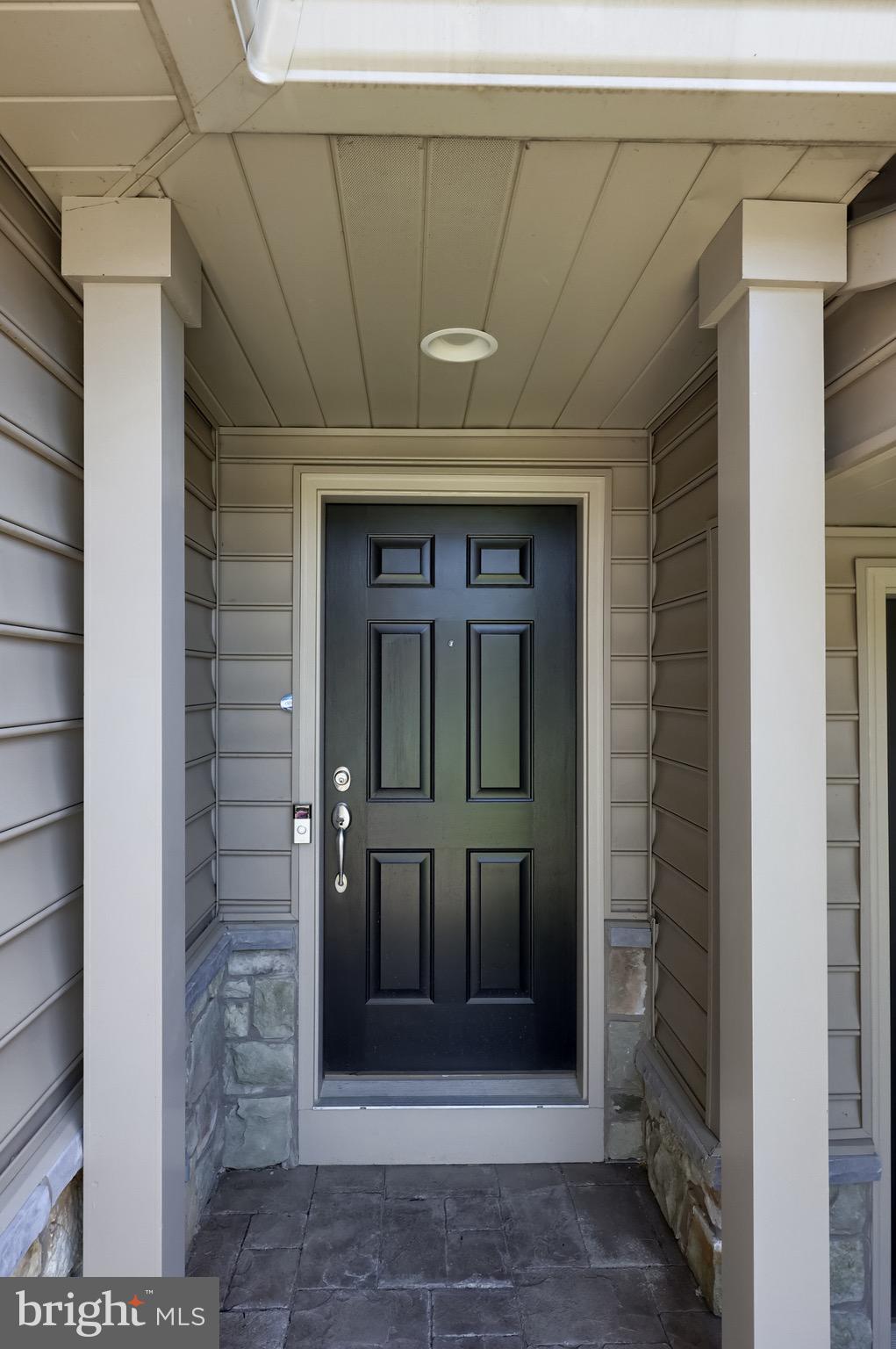 128 FIELDCREST LANE