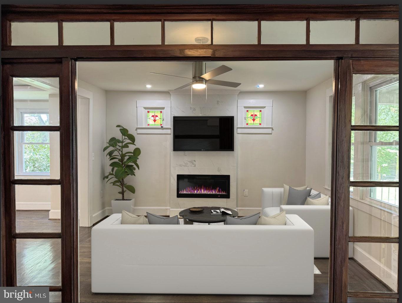 BEVERLY HILLS - Residential