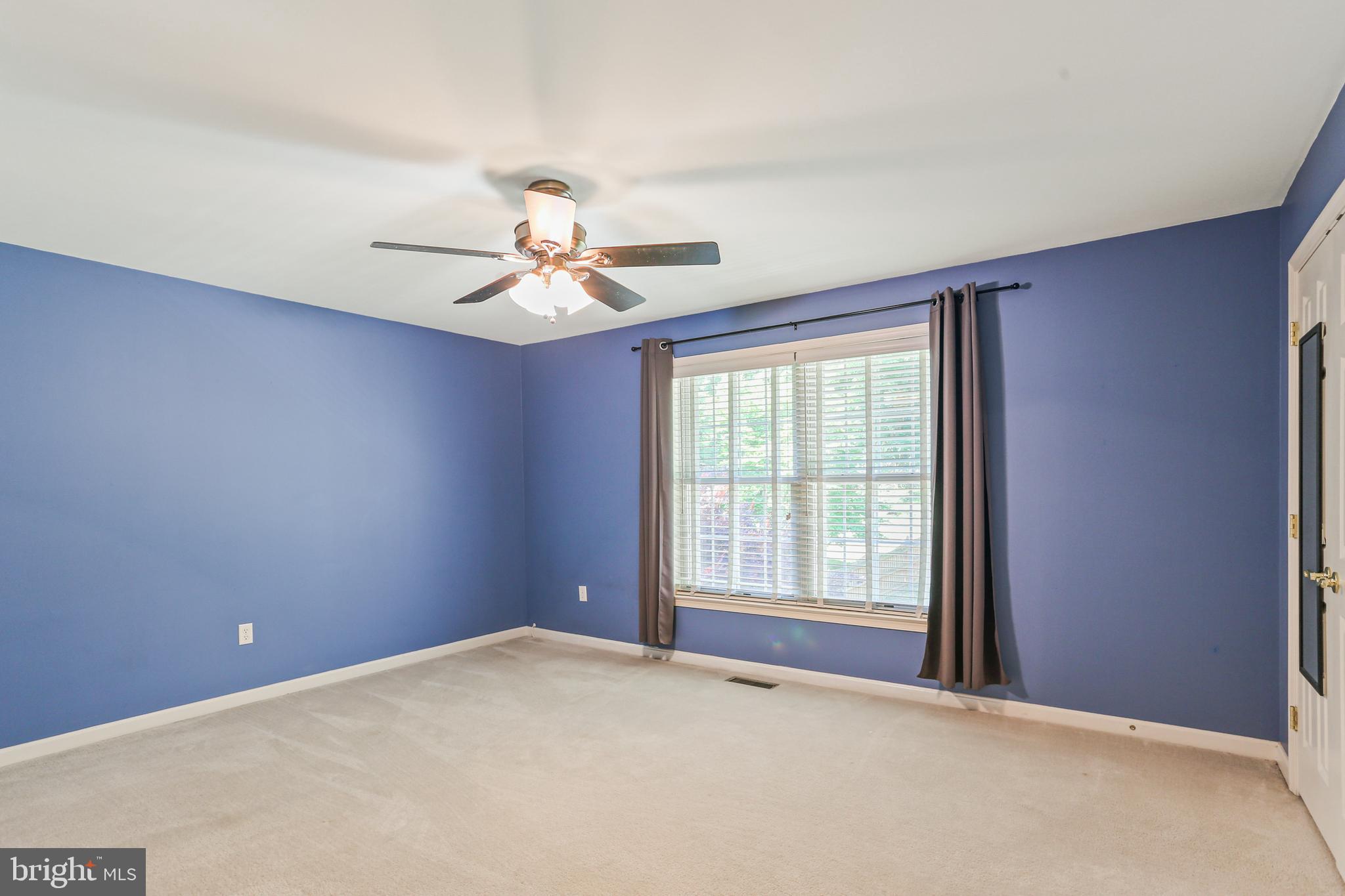 RIVERWALK - Residential