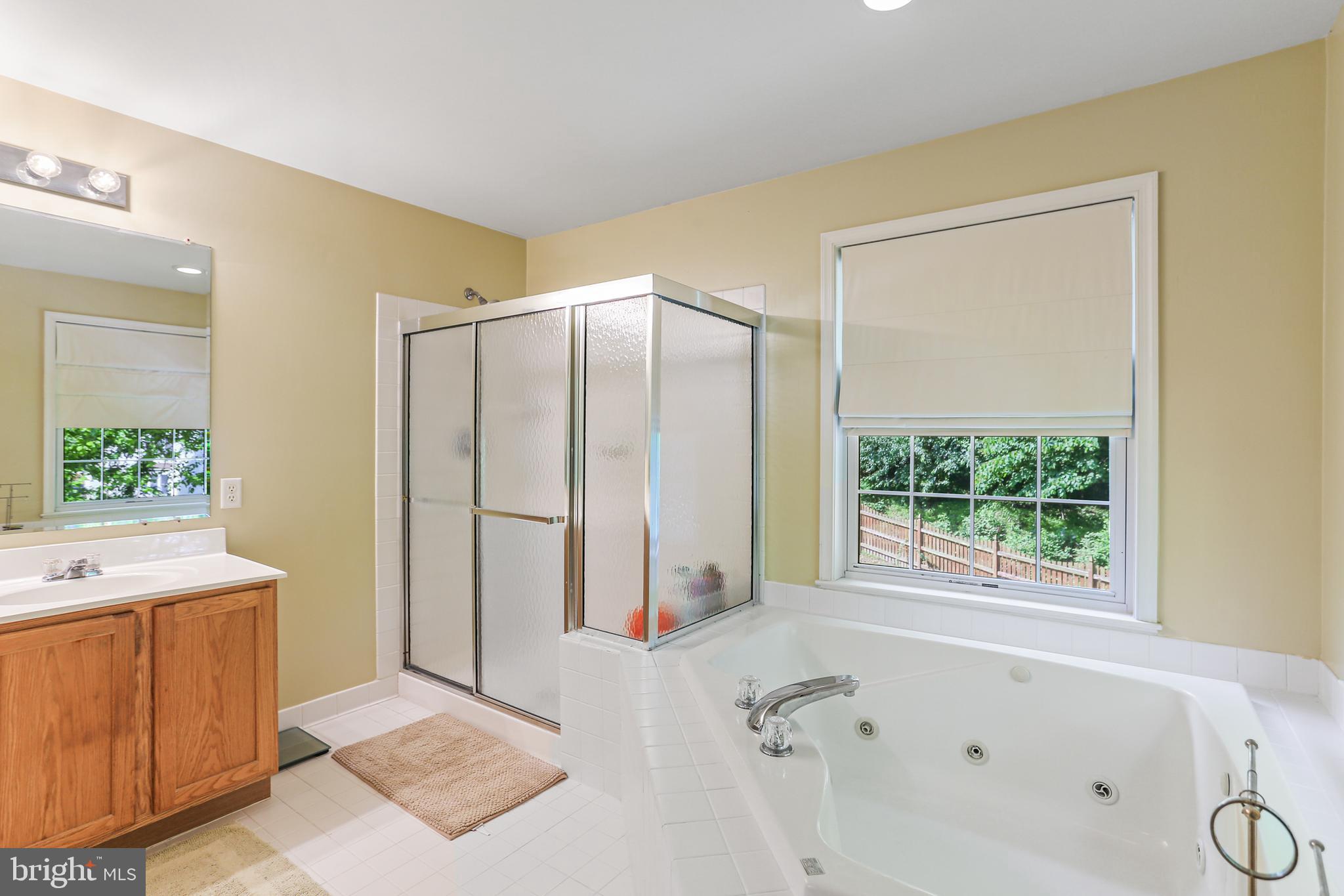 RIVERWALK - Residential