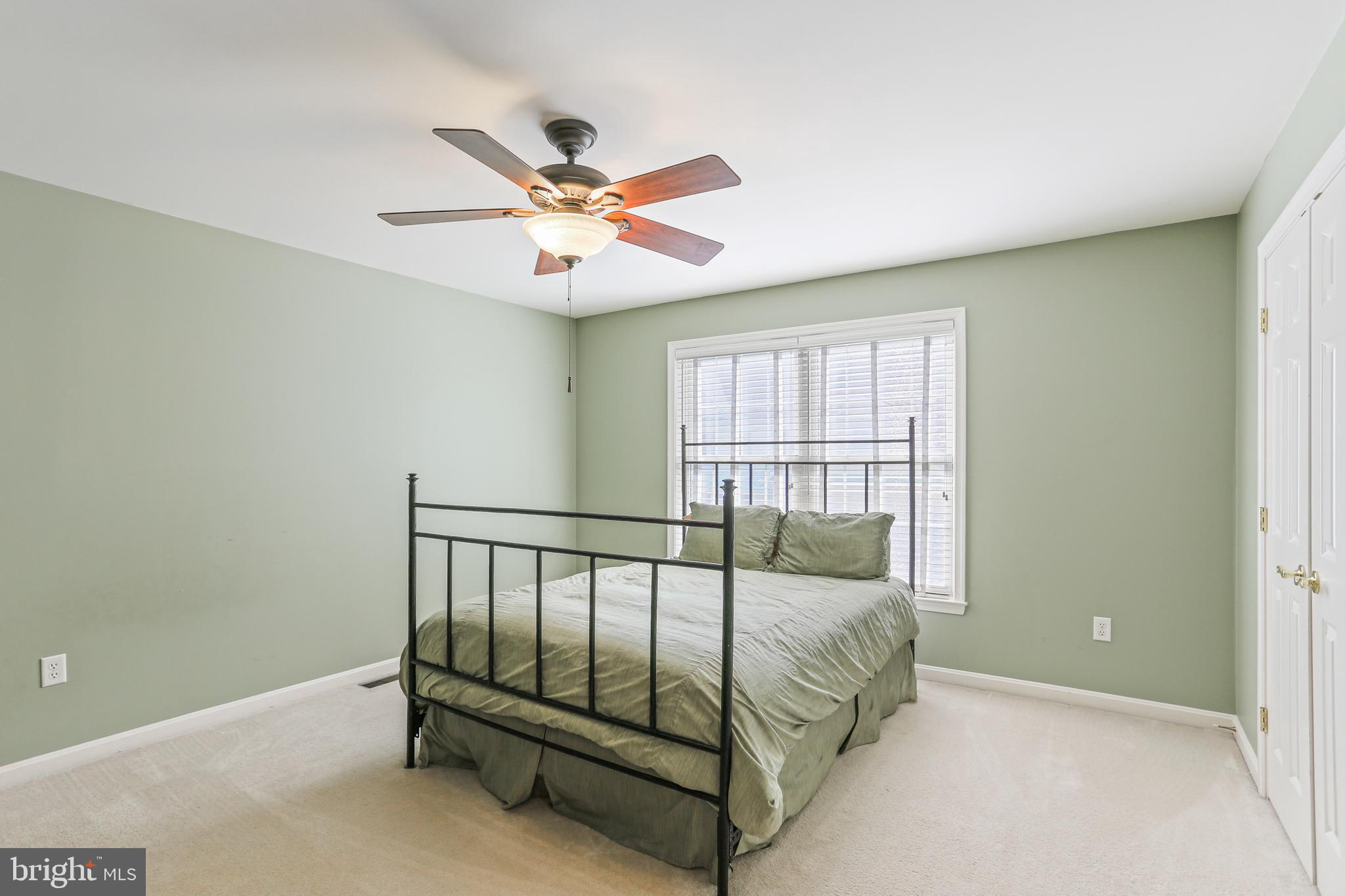 RIVERWALK - Residential