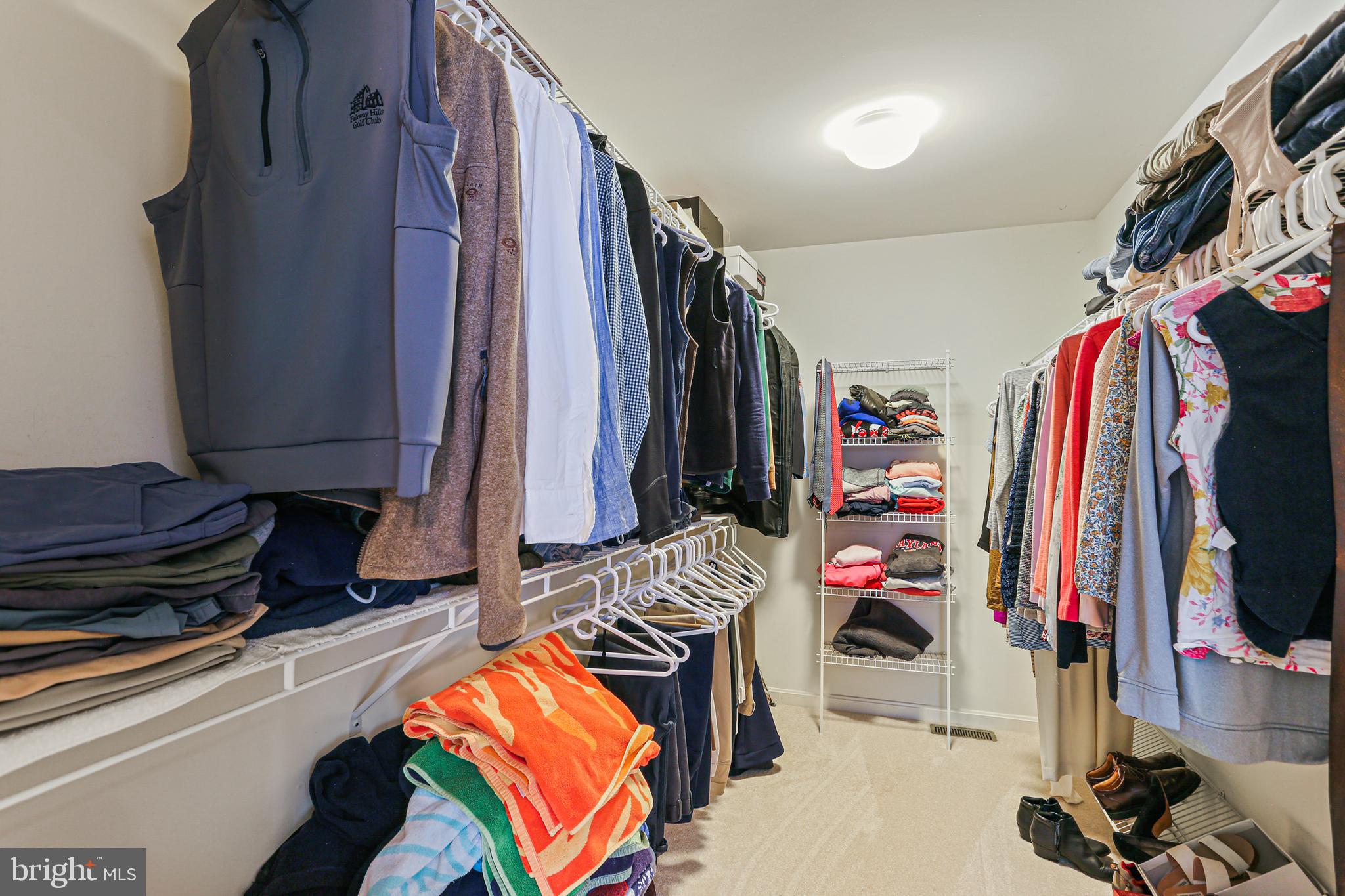 RIVERWALK - Residential