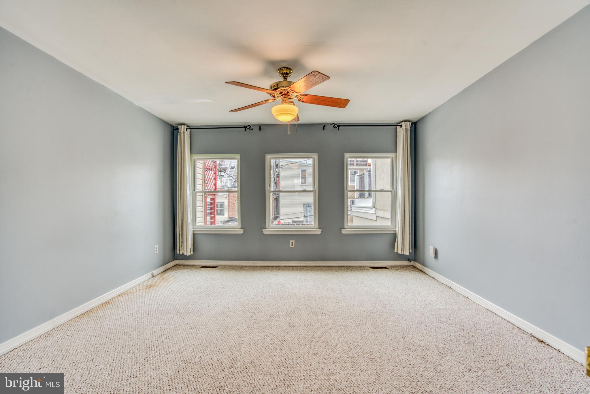 FEDERAL HILL HISTORIC DISTRICT - Residential Lease