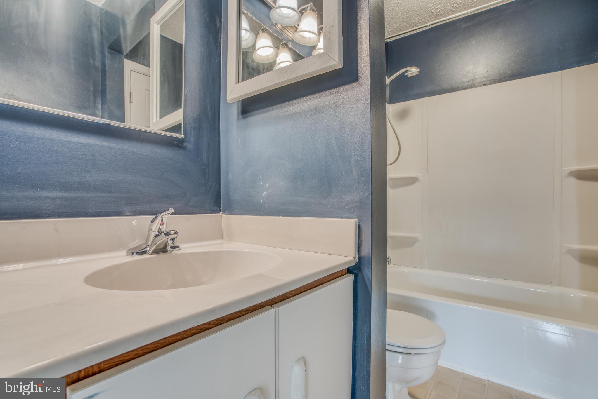 FEDERAL HILL HISTORIC DISTRICT - Residential Lease