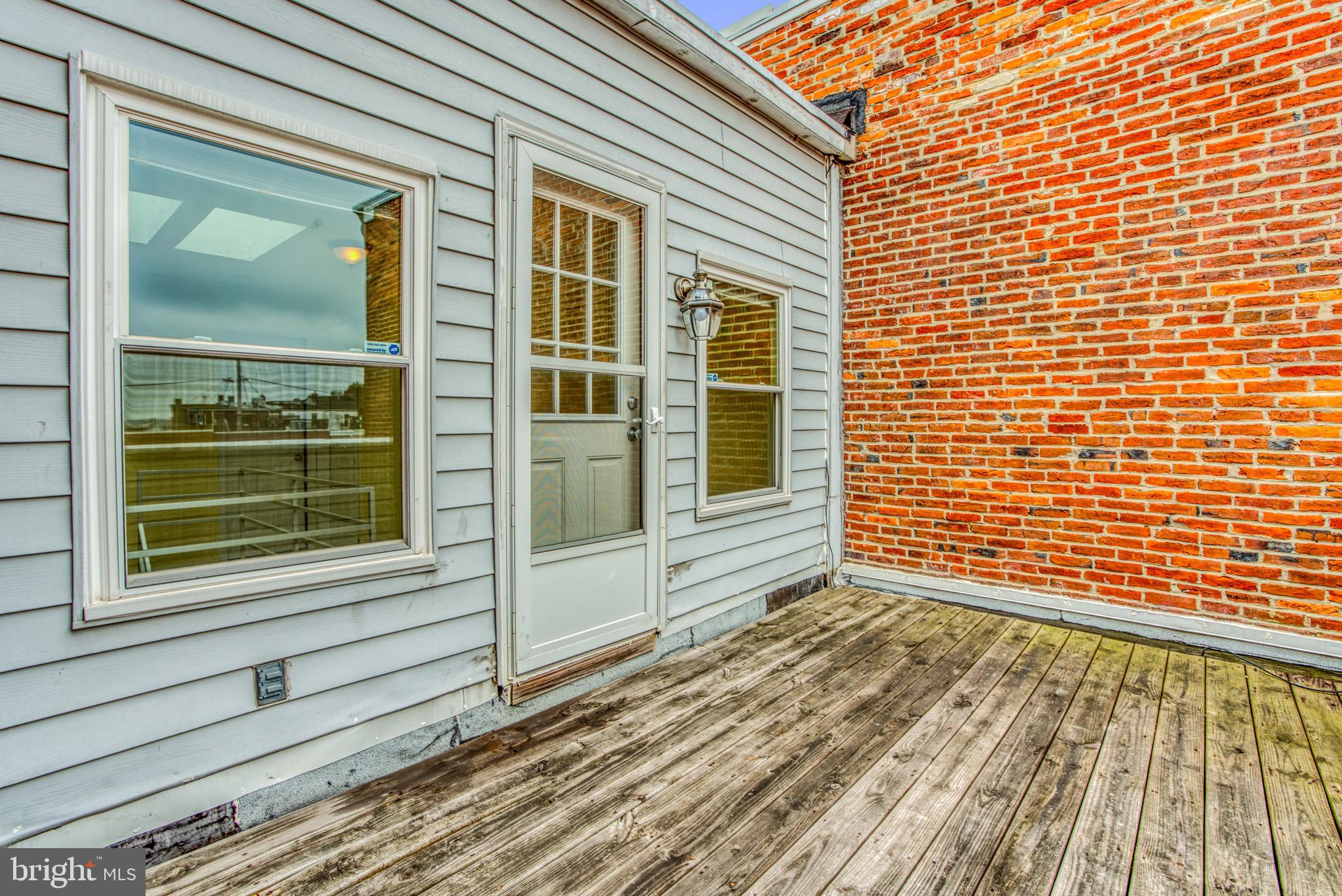 FEDERAL HILL HISTORIC DISTRICT - Residential Lease