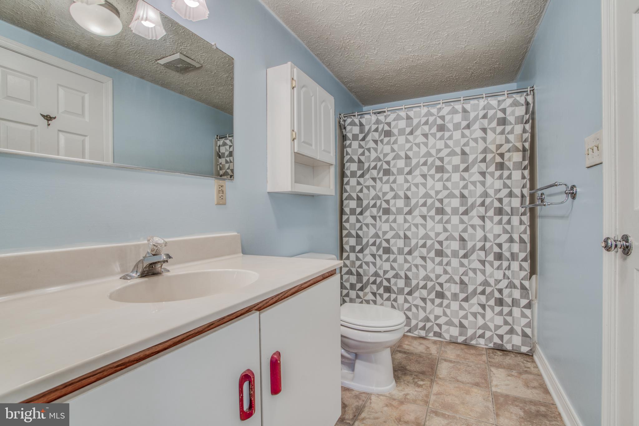 FEDERAL HILL HISTORIC DISTRICT - Residential Lease