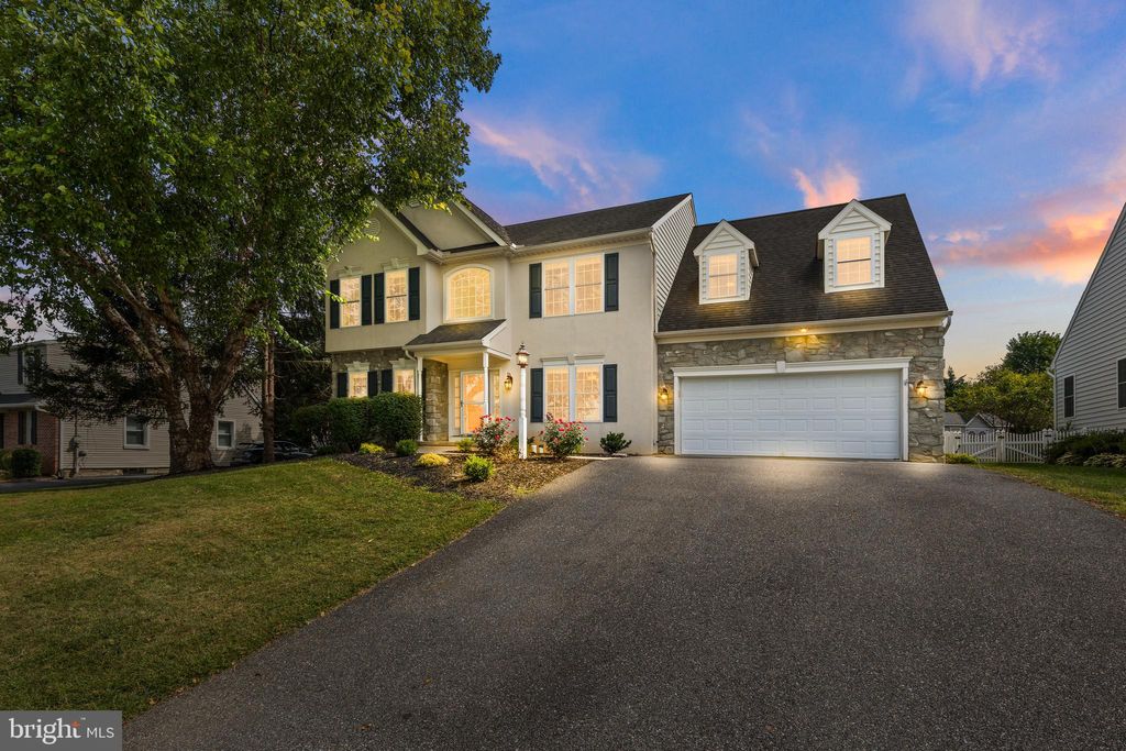 Photo of 2717 Kreider Road, LITITZ, PA 17543 (MLS # PALA2073584)