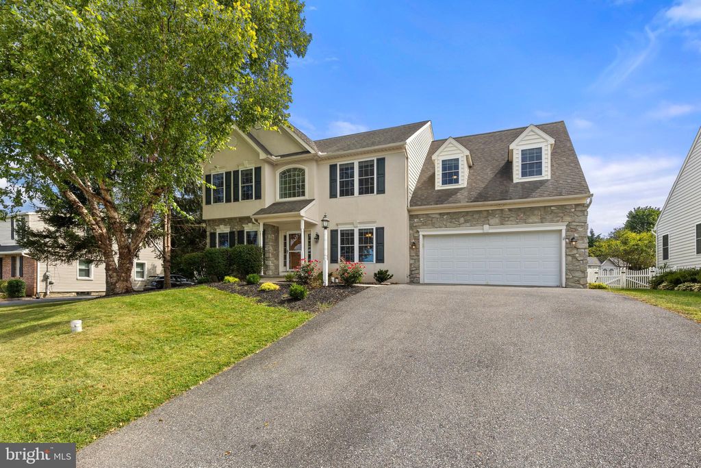 Photo of 2717 Kreider Road, LITITZ, PA 17543 (MLS # PALA2073584)