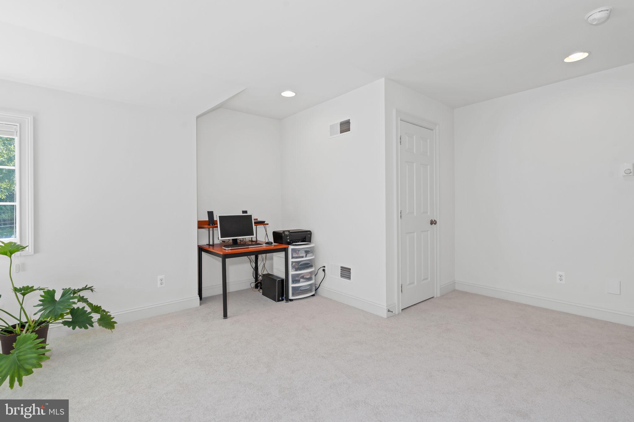 STONEBROOK - Residential