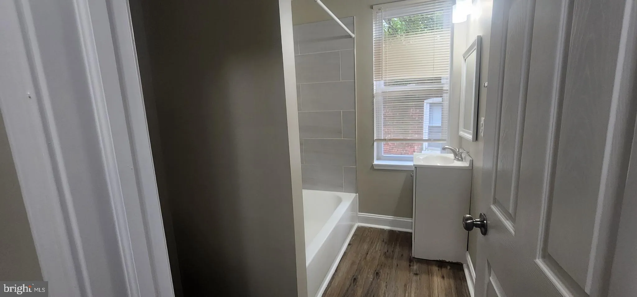 Baltimore, Maryland 21215, United States, 3 Bedrooms Bedrooms, ,2 BathroomsBathrooms,Residential,Active,42309