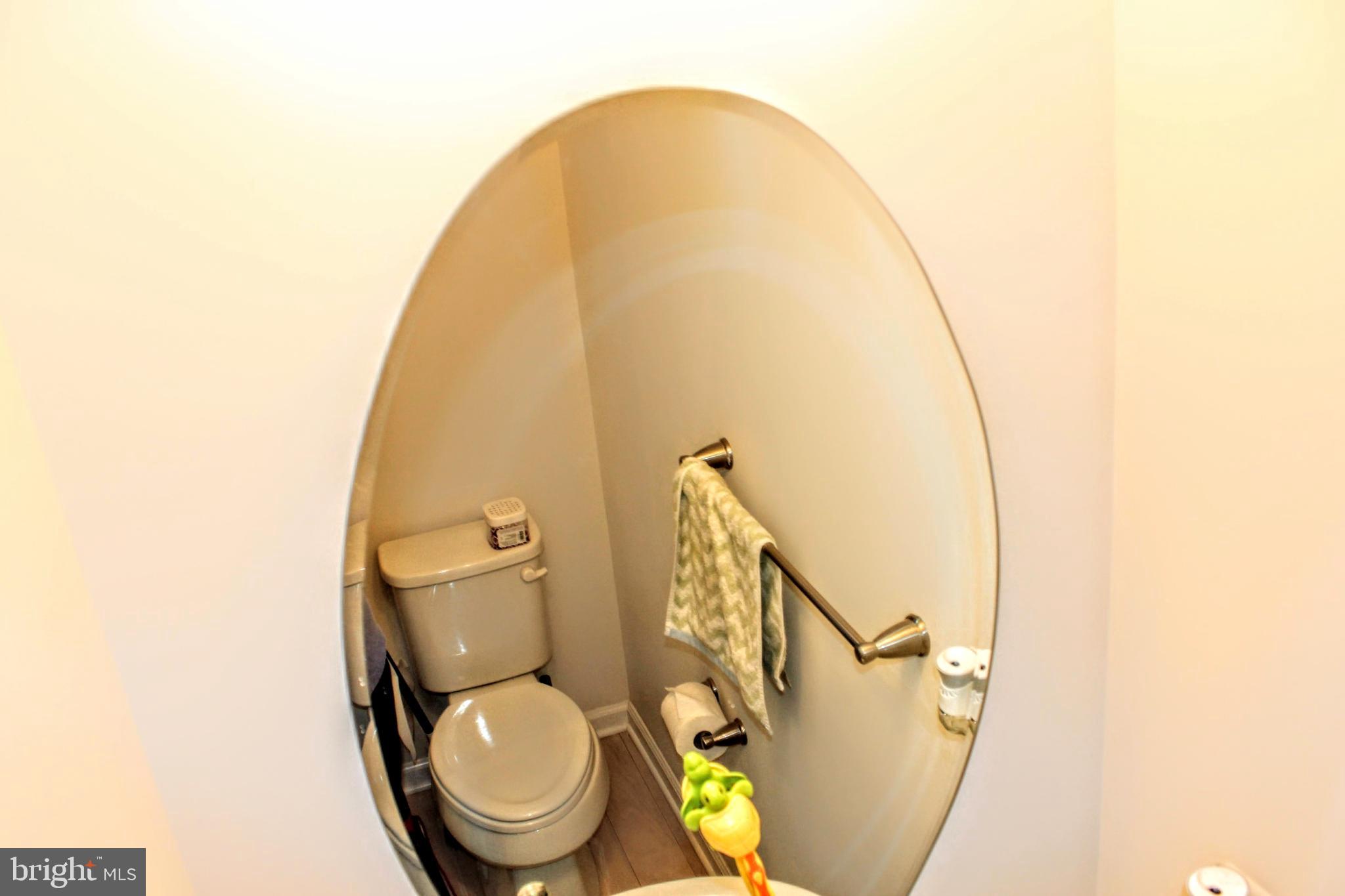 HOWARD SQUARE - Residential Lease