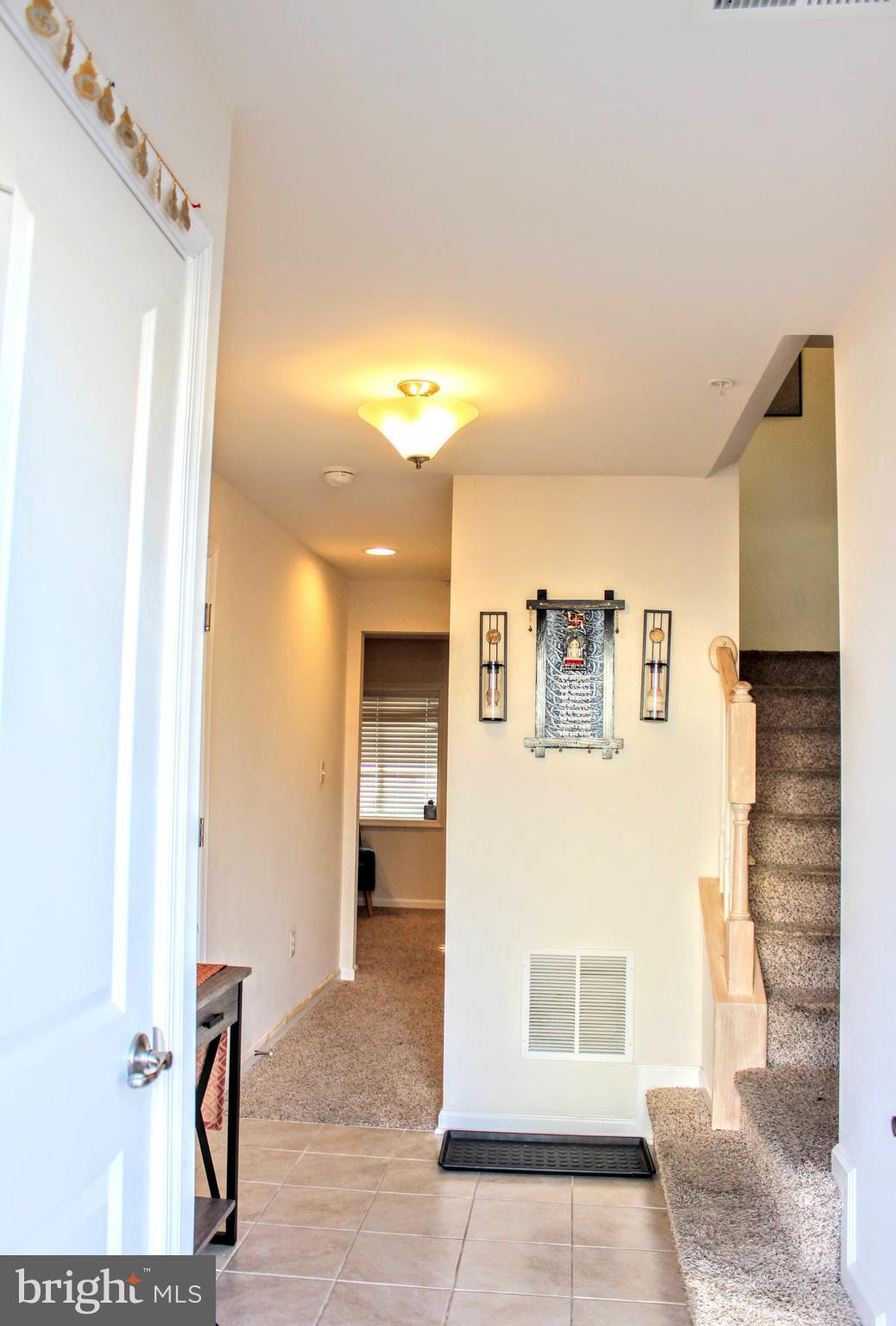 HOWARD SQUARE - Residential Lease