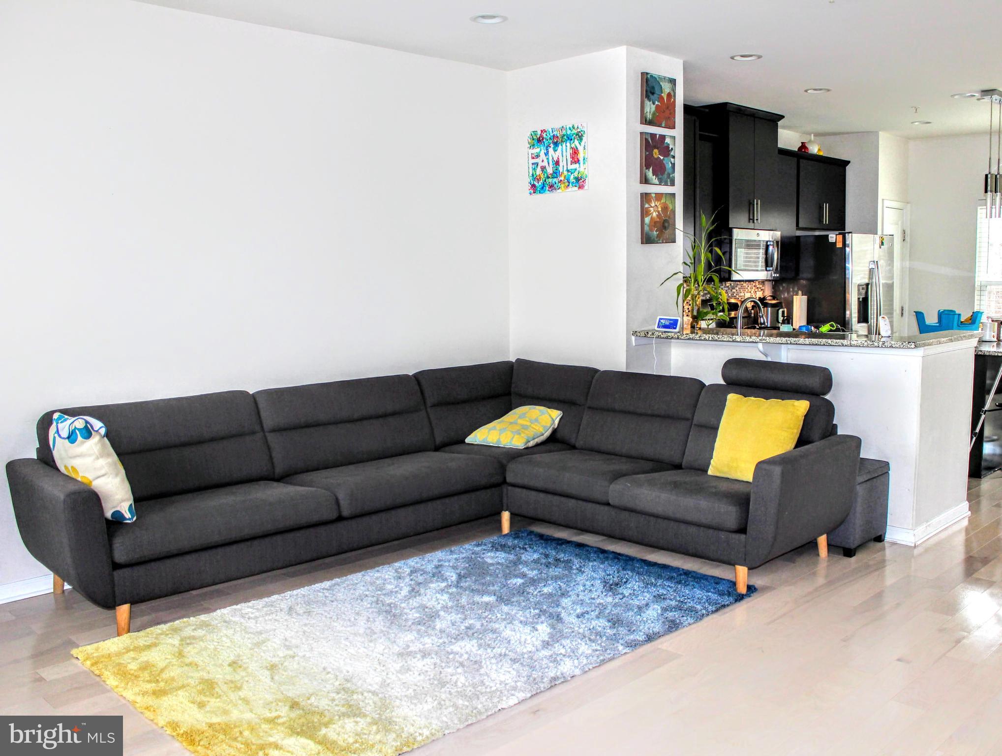 HOWARD SQUARE - Residential Lease