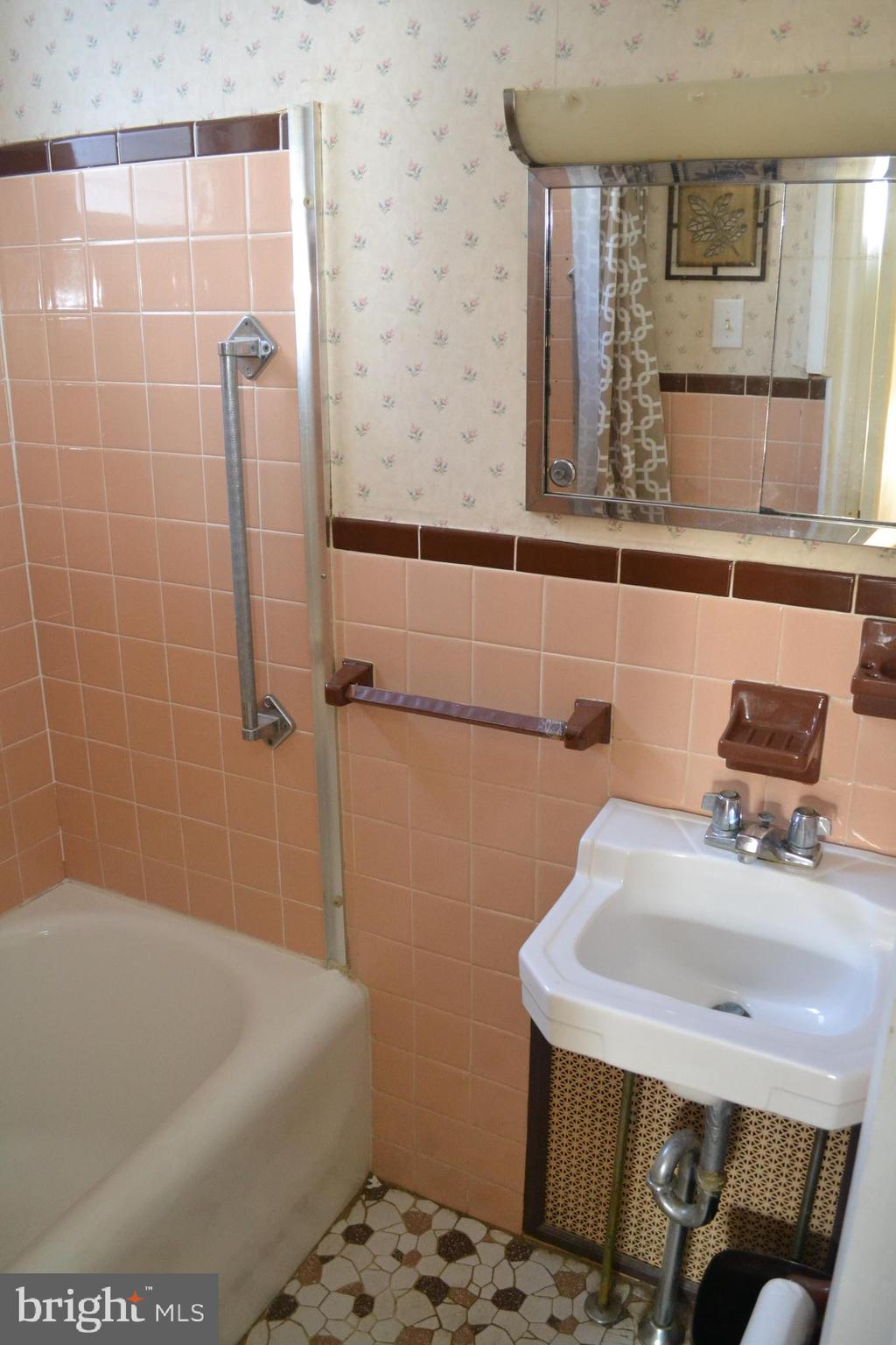 PORT RICHMOND - Residential