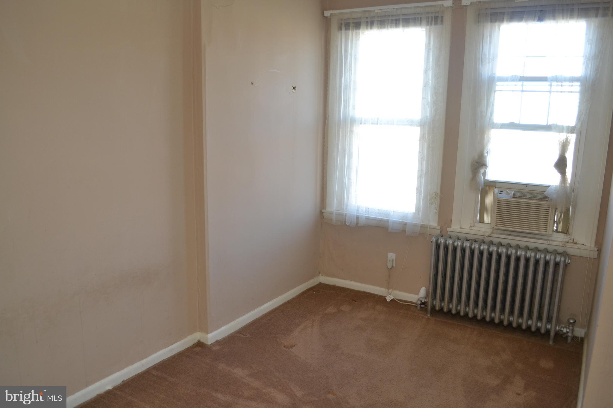 PORT RICHMOND - Residential