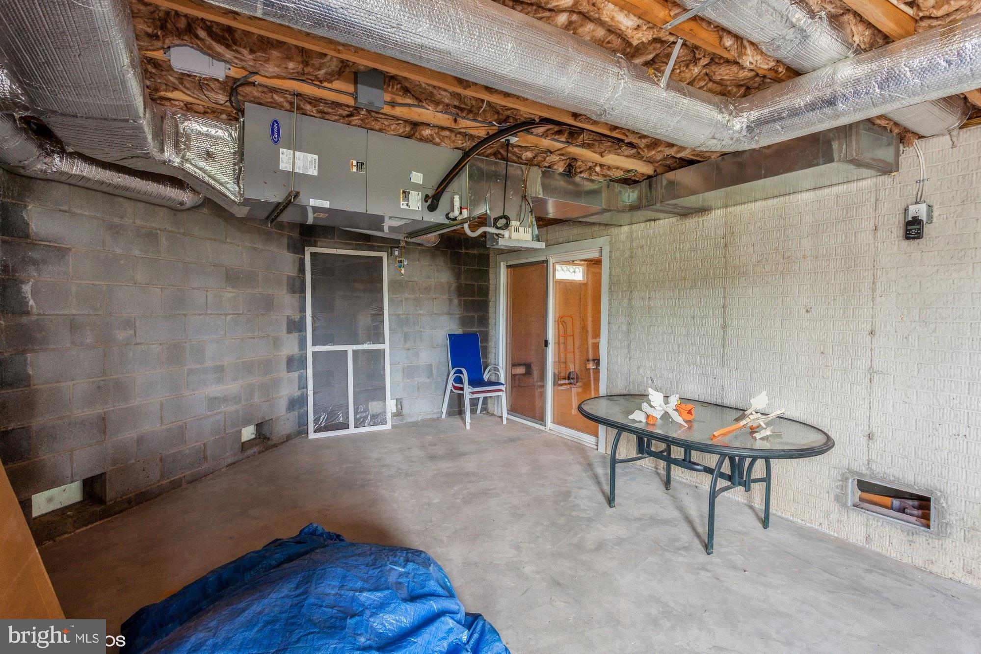 MILLERS ISLAND - Residential