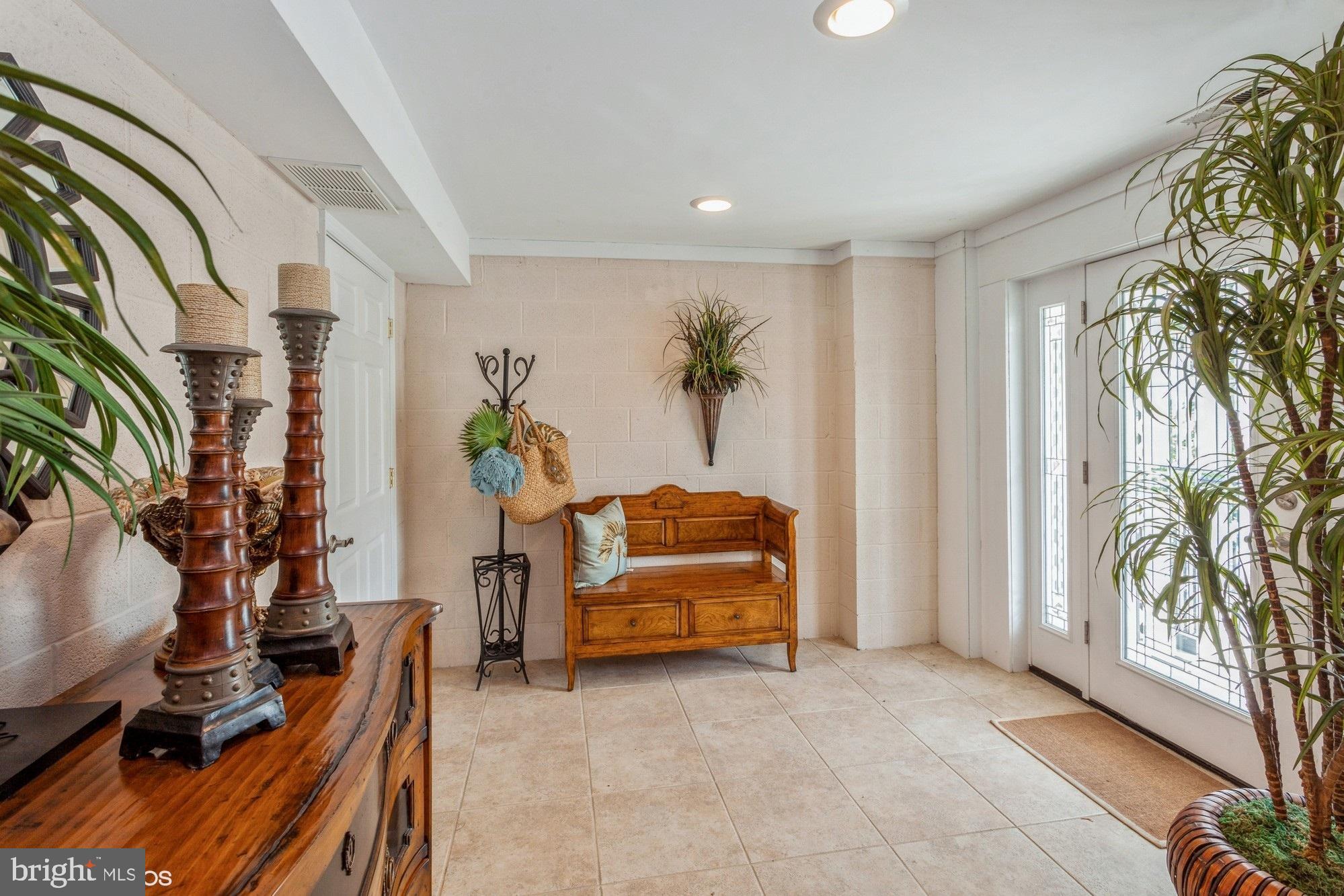 MILLERS ISLAND - Residential